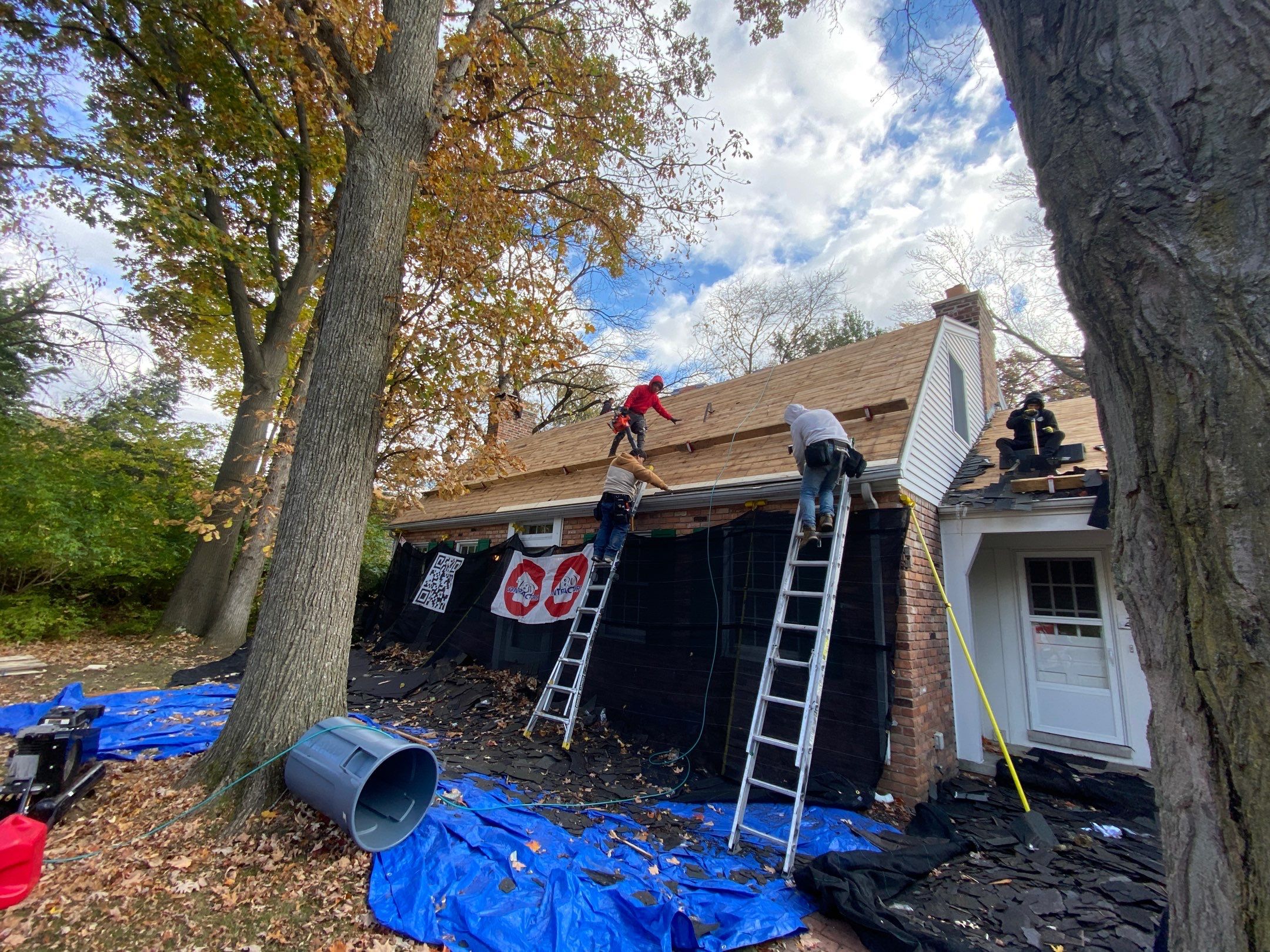 Roof Replacement using CertainTeed Landmark by 180 Contractors