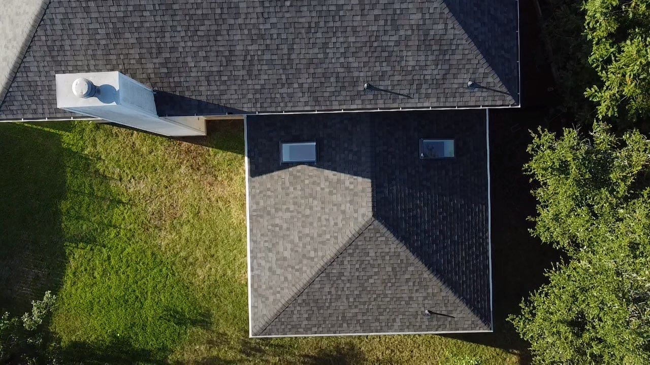 Williamsburg Gray - Owens Corning TruDefinition Duration by RoofsOnly.com