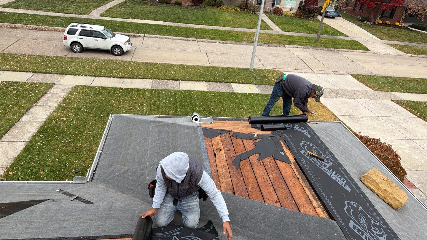 Roof Replacement using Owens Corning Onyx Black by 180 Contractors