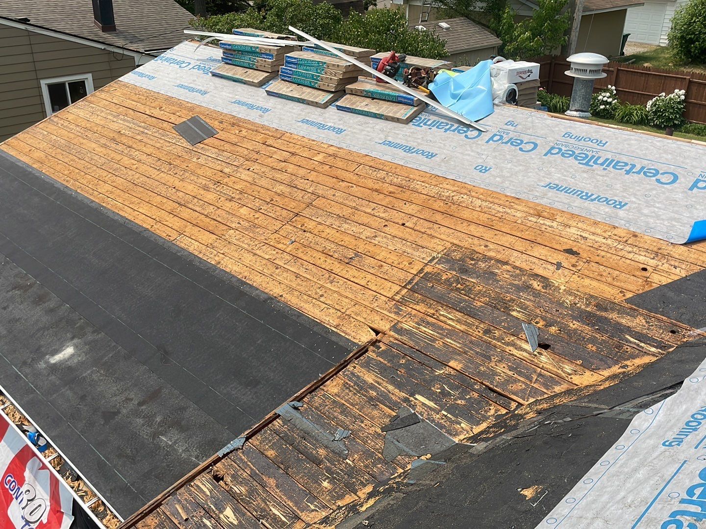 Roof Replacement using CertainTeed Landmark by 180 Contractors