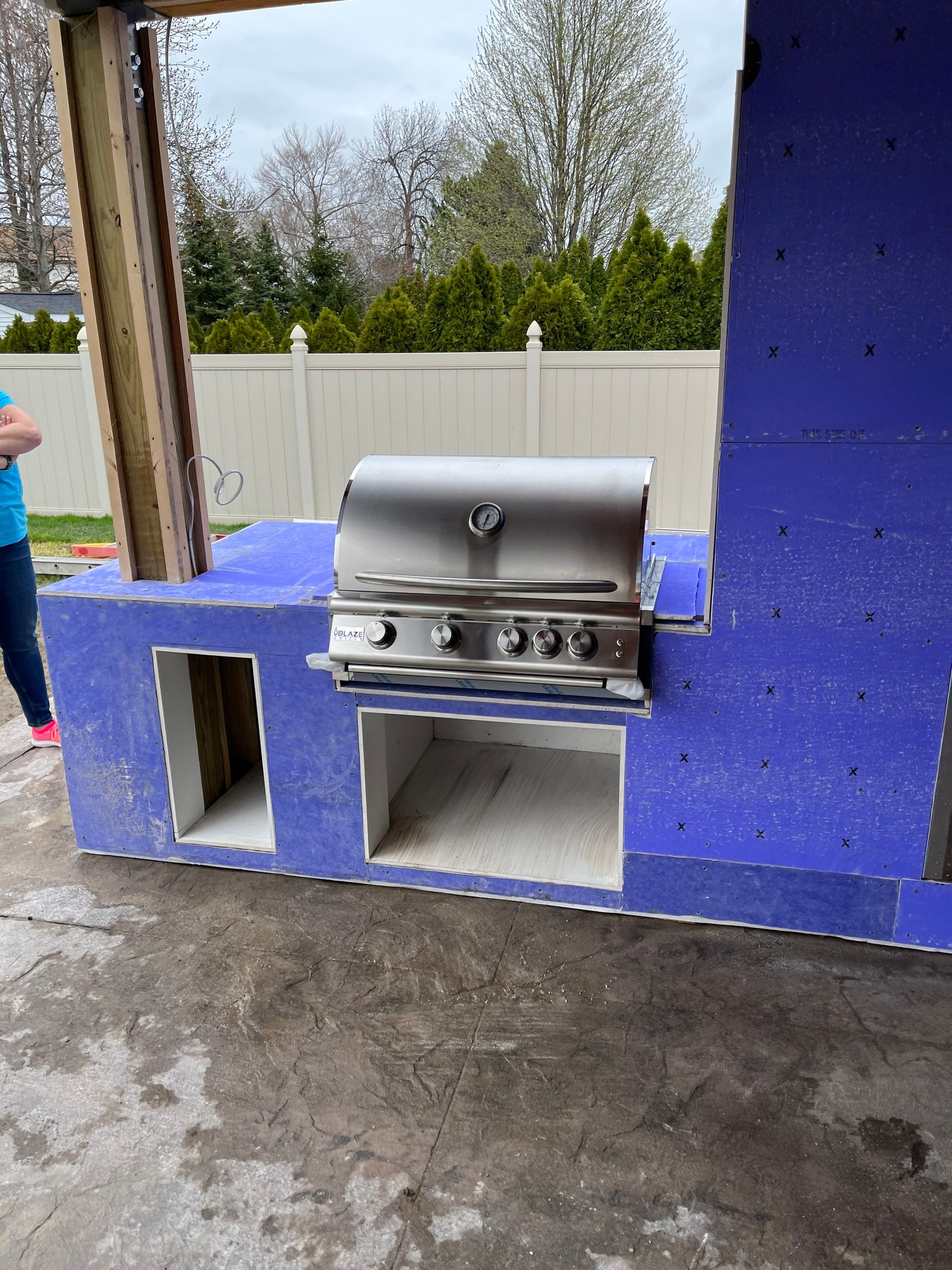 Outdoor Living Addition by Ivy Lea Construction