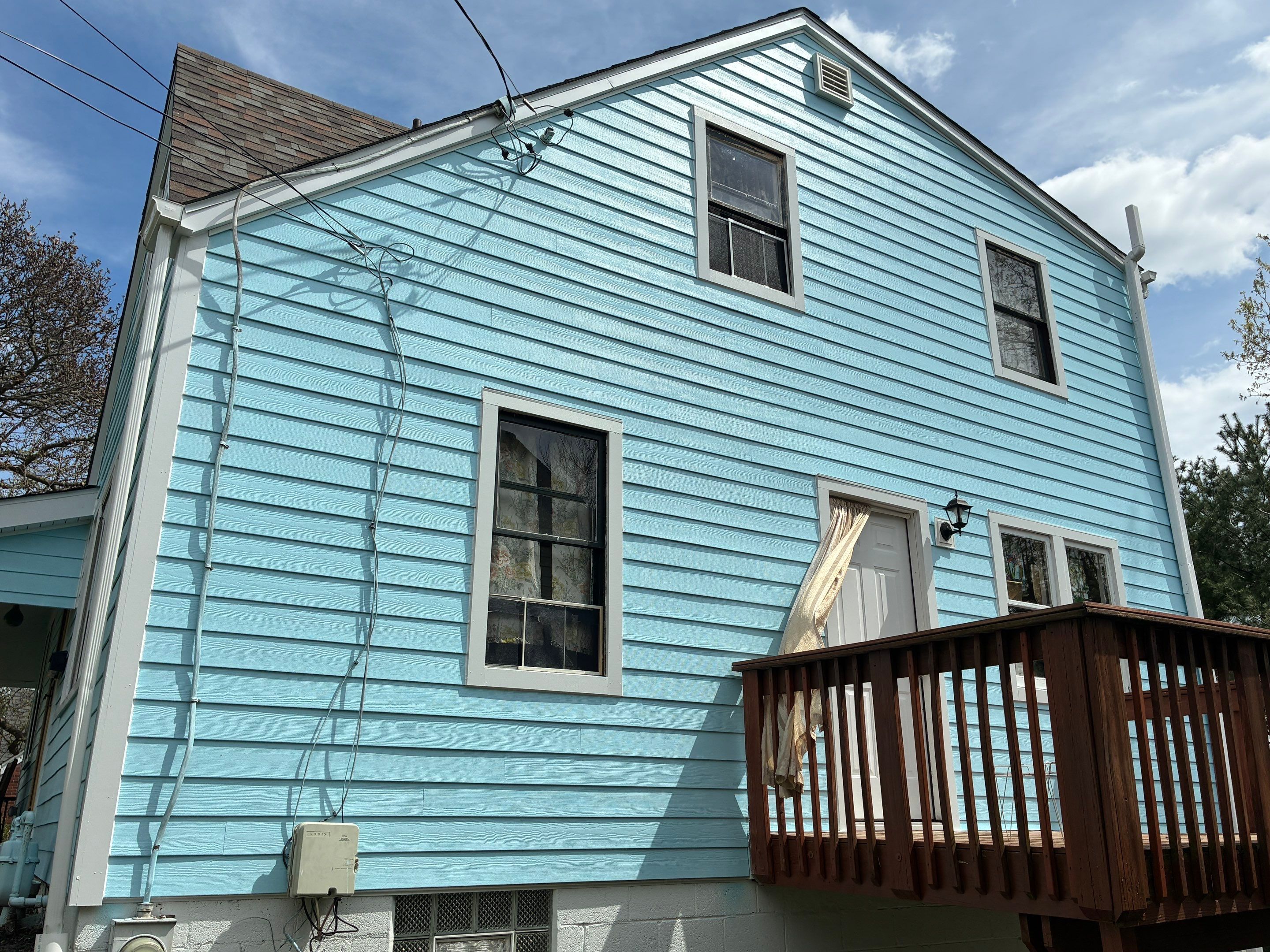 Wood Siding to James Hardie Lap Siding with Custom Paint by Ideal Siding Pittsburgh