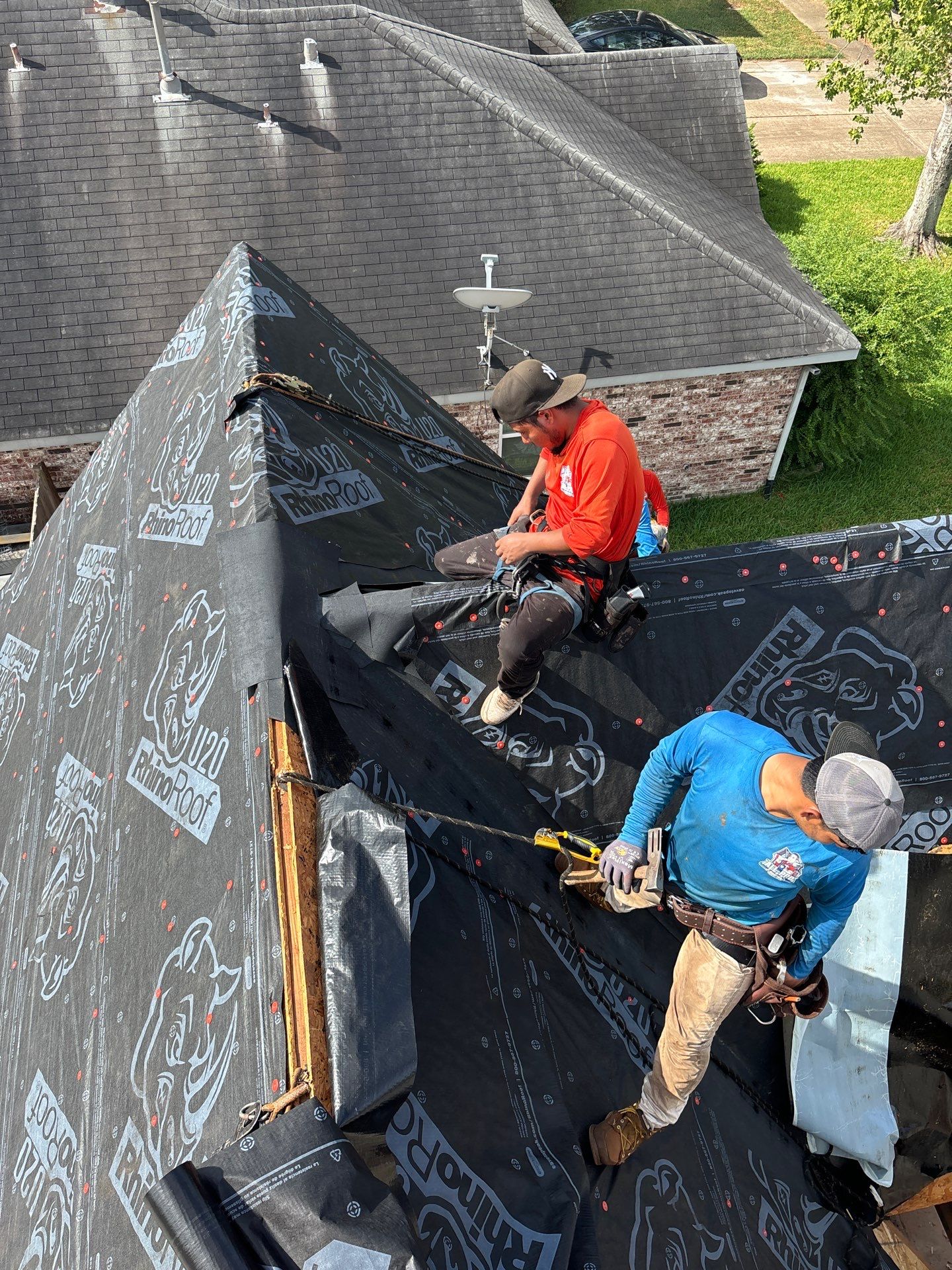 Residential Roofing Installation using Owen's Corning Duration (Lifetime) Shingles by Roof Repair Company
