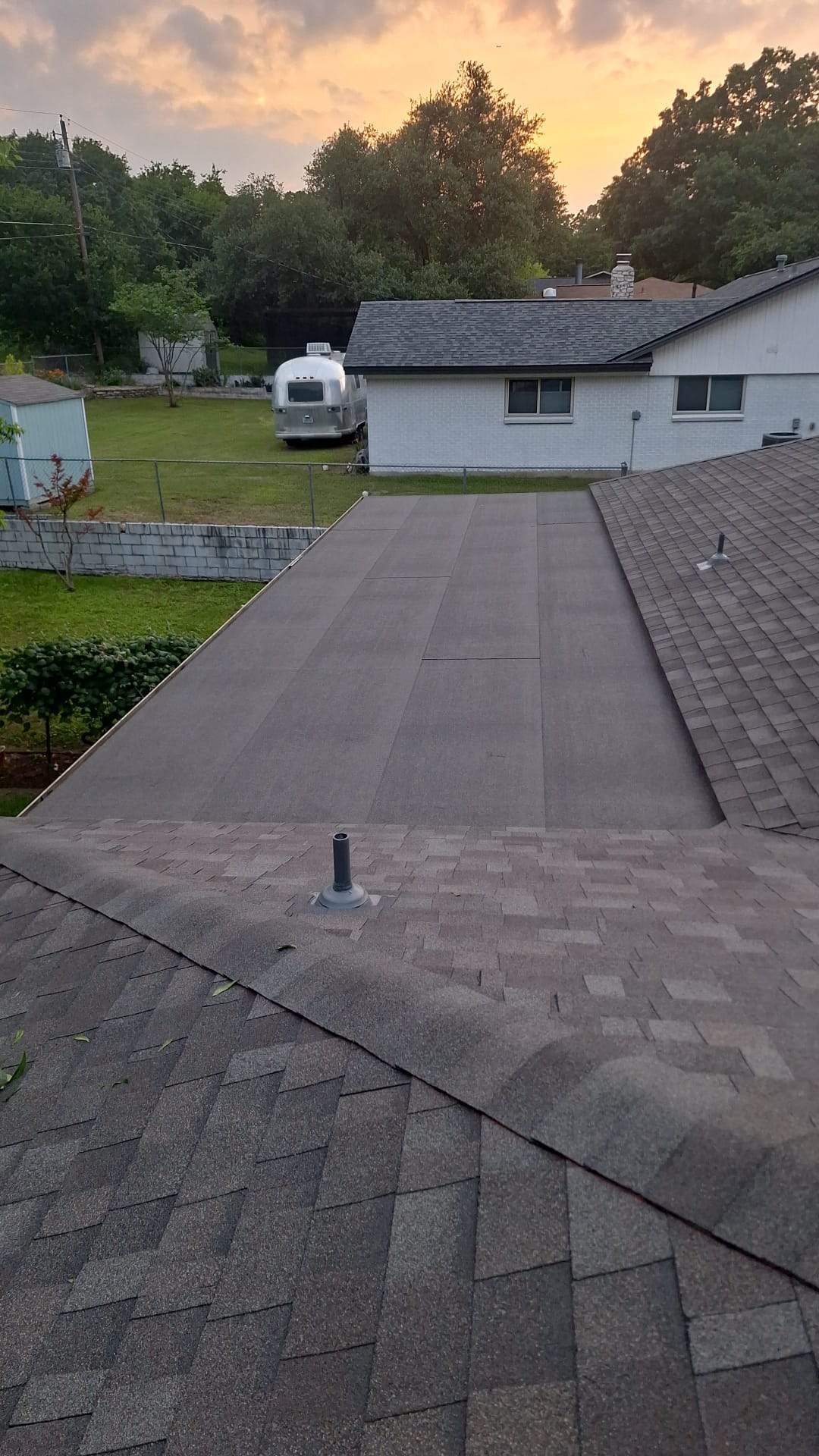 Residential Roofing Installation using Owens Corning Oakridge by Lighthouse Contractors