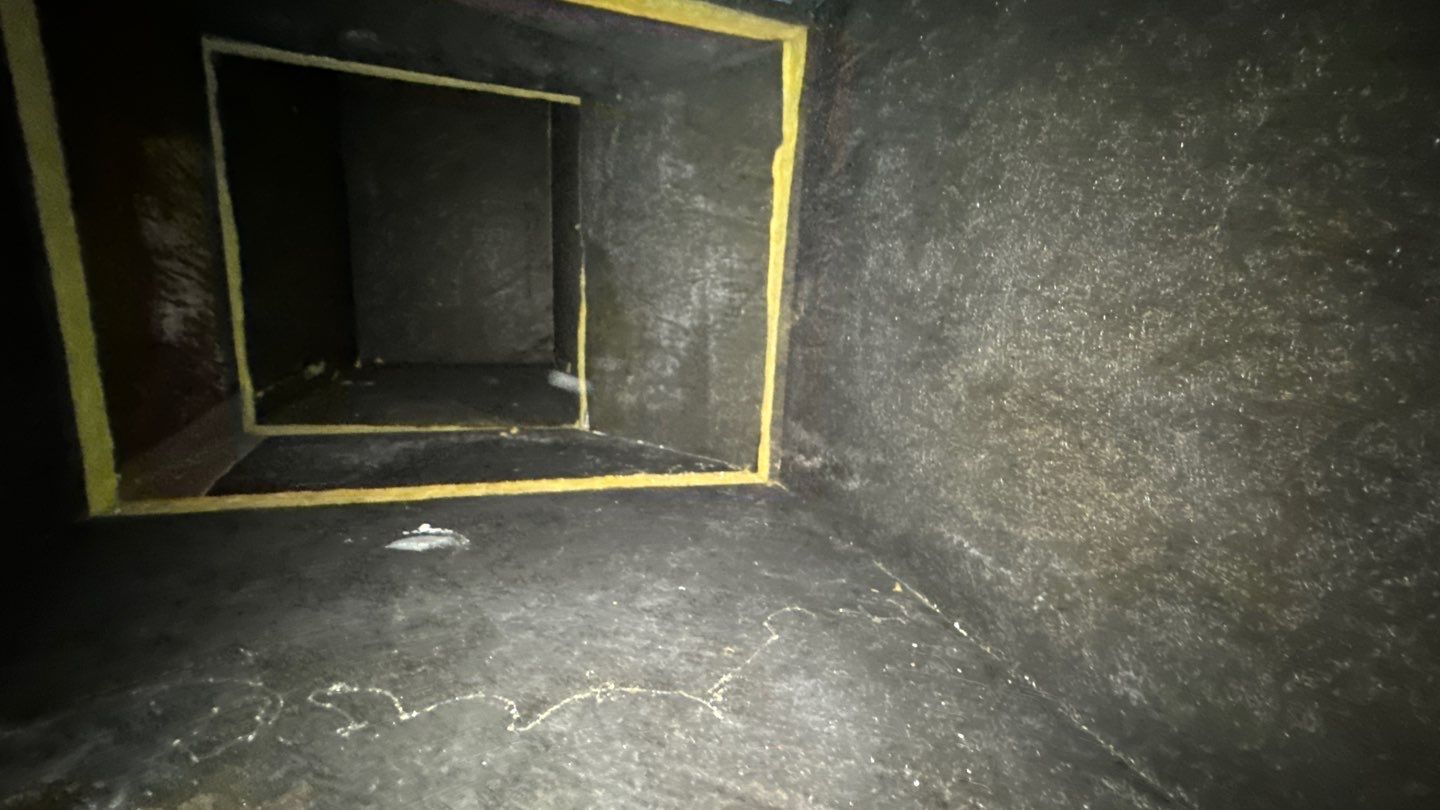 Commercial Air Duct Cleaning in Clermont by Hygienic Air, Inc