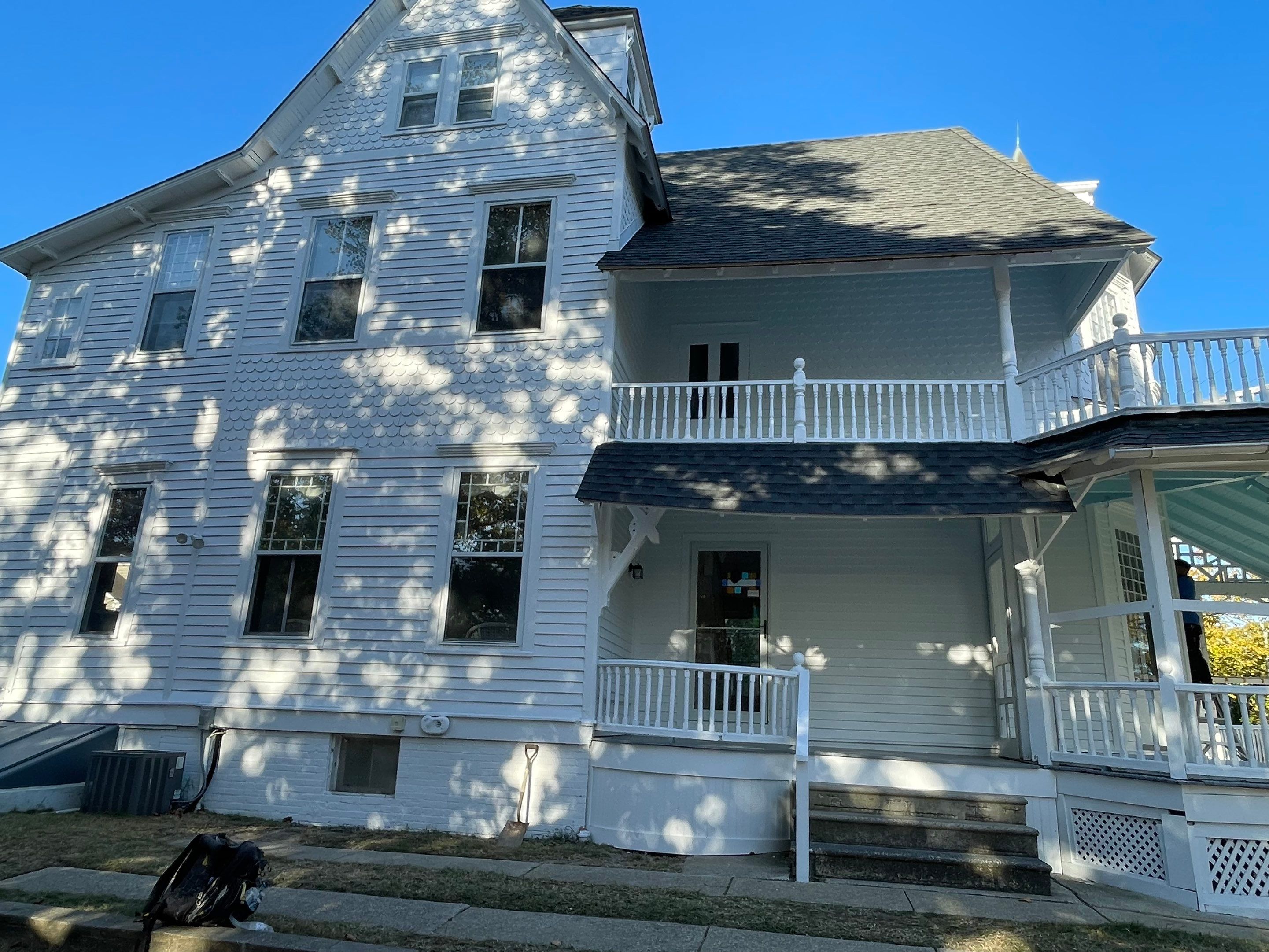 Commercial Exterior Bed and Breakfast Project in Cape May, NJ by Davis Painting Llc 