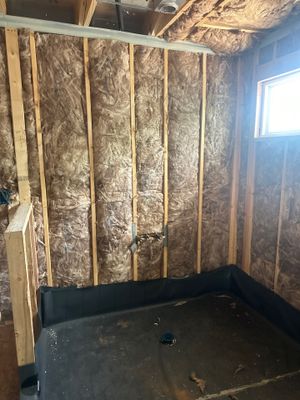 Fiberglass batt install on a second story addition in Dallas