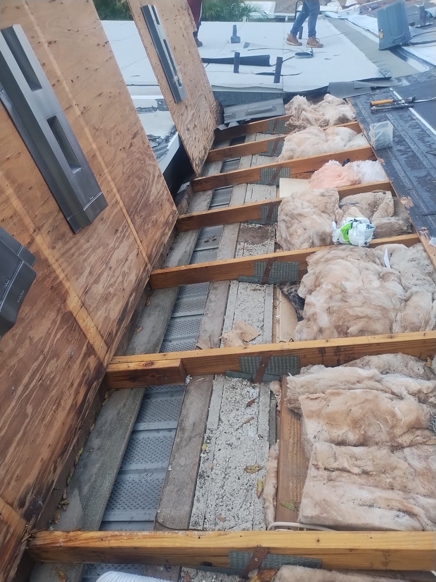 Project in Seminole 33776 by Mitchell Roofing Company LLC