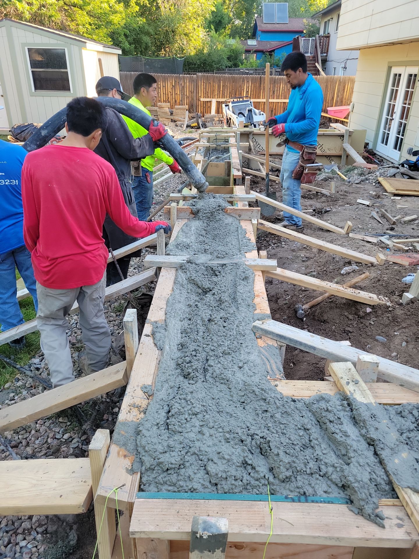 New Concrete Patio and Integrated Retaining Walls in Fort Collins by Center Line Concrete