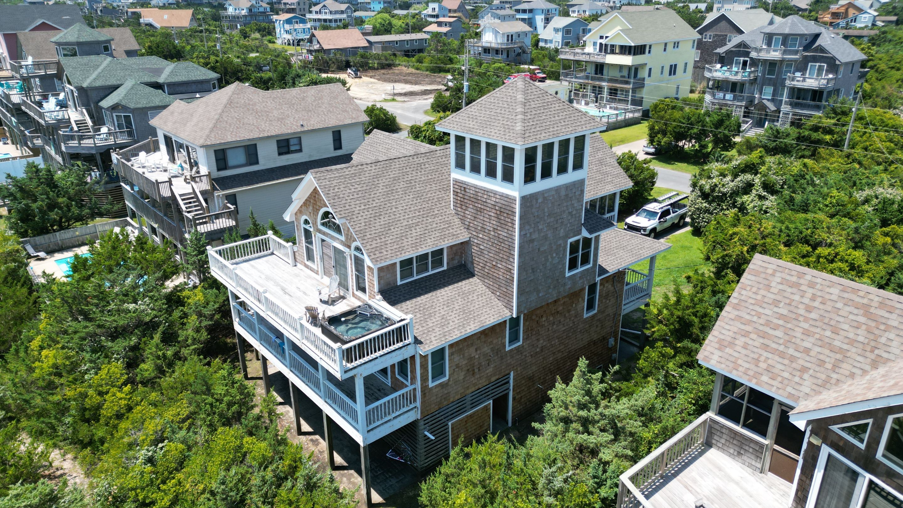 Carolina Clipper Full Exterior Project by Gallop Roofing & Remodeling, Inc.