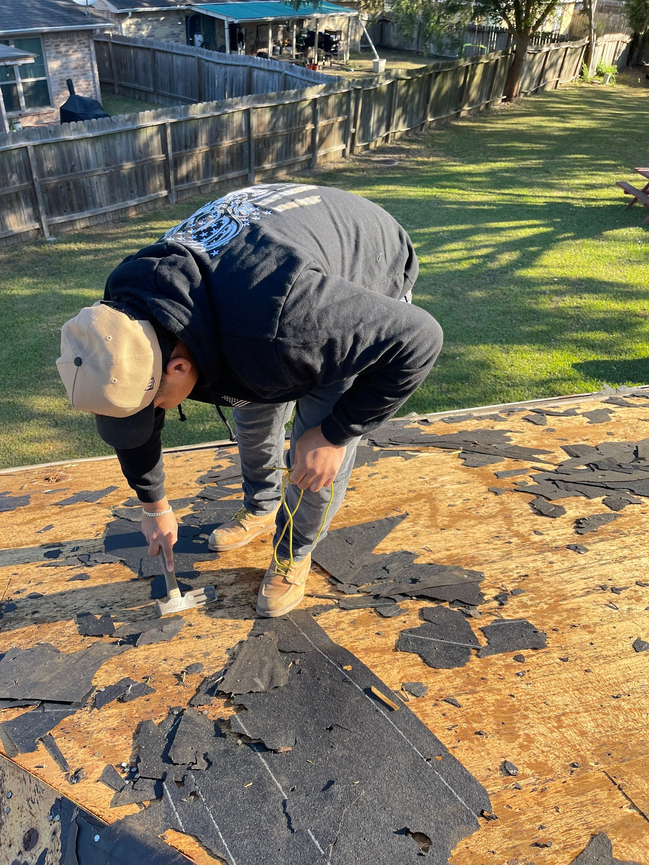 Residential Roofing Installation using Atlas Pinnacle® Pristine Pewter by CAP Roofing and Construction LLC
