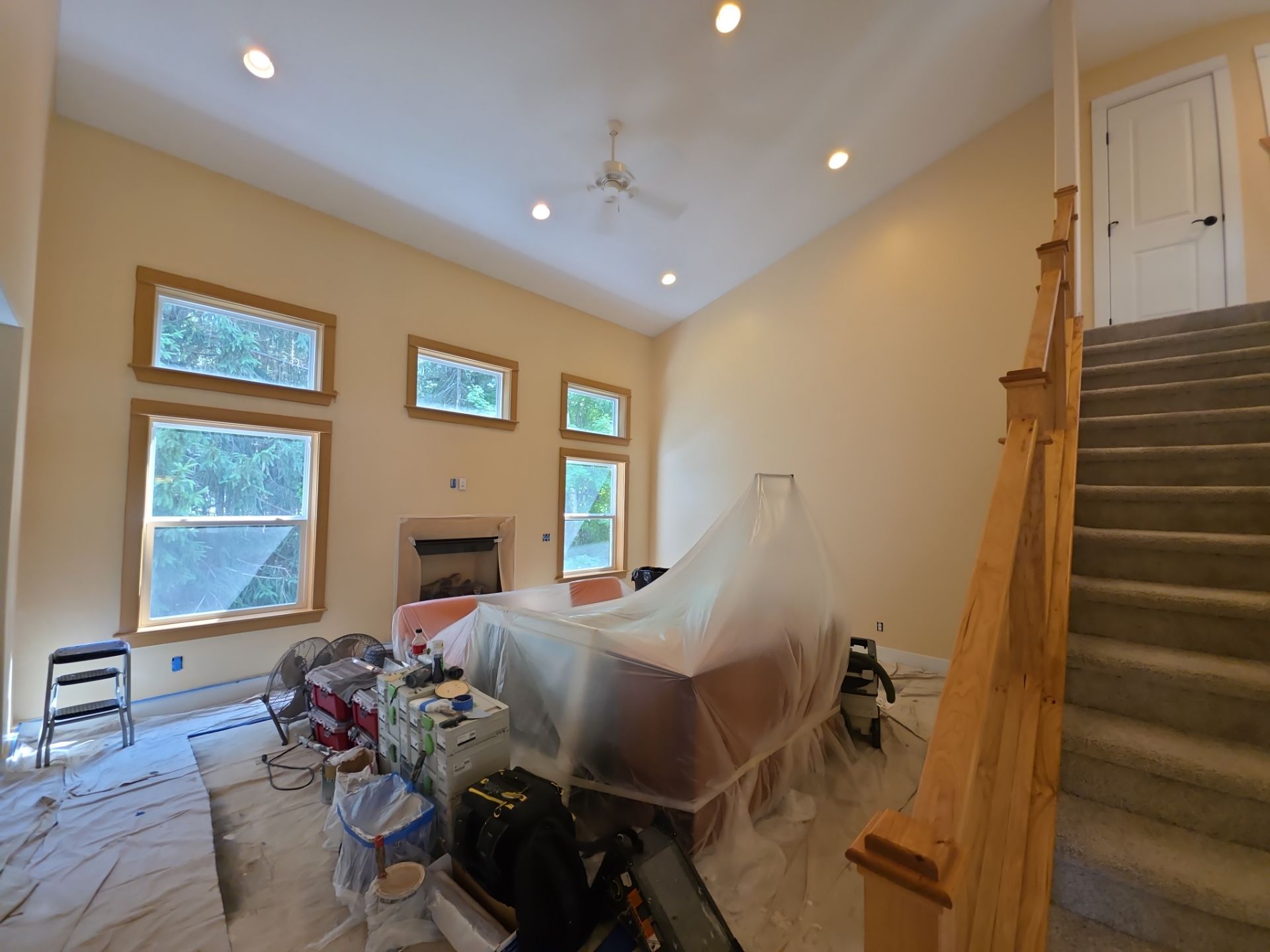 Comprehensive Interior Painting and Drywall Repair in Norton Shores by Gordon Painting