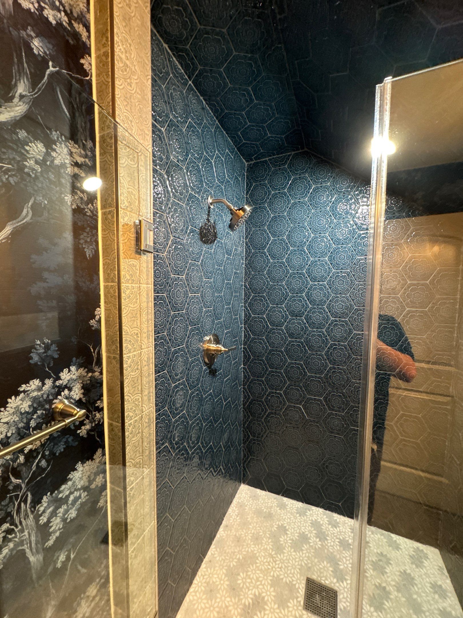 🌸 Designer Sanctuary: Full Bathroom Remodel with Bespoke Wallpaper Finish by Tibi Soli LLC