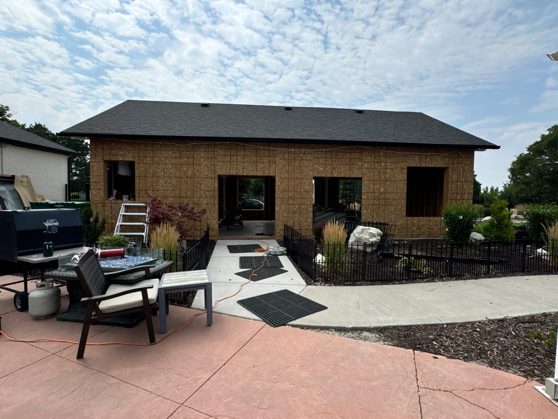 Highland | Modern Farmhouse Board & Batten | Arctic White & Black by Ideal Siding Utah