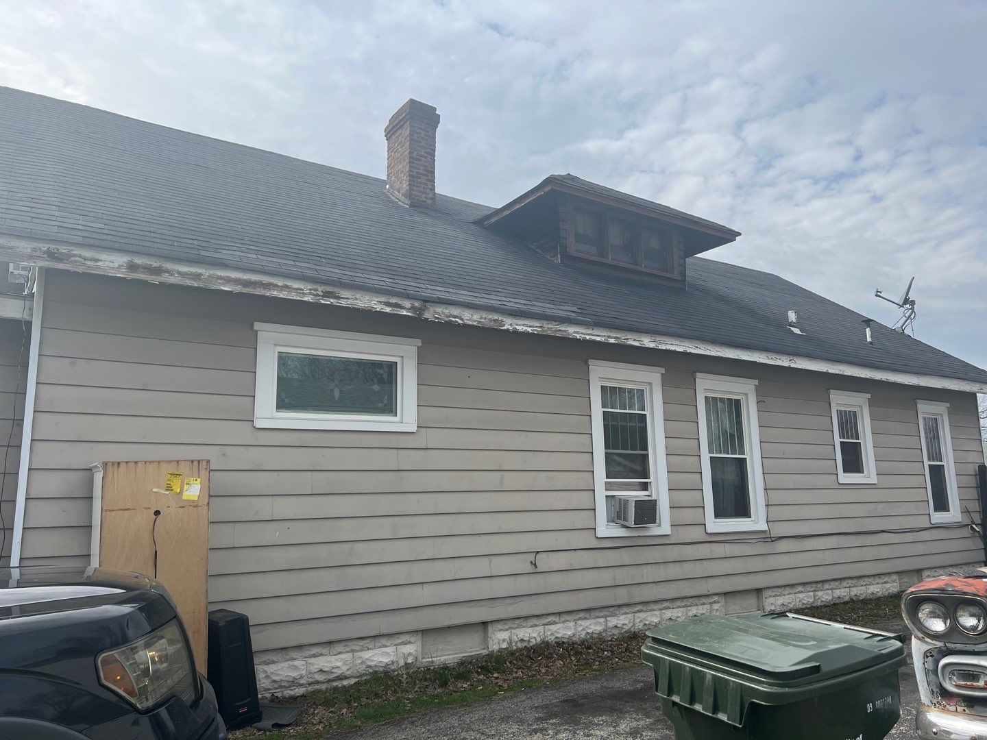 Residential Roofing Repair using Owens Corning Onyx Black Duration by Storm Contracting 