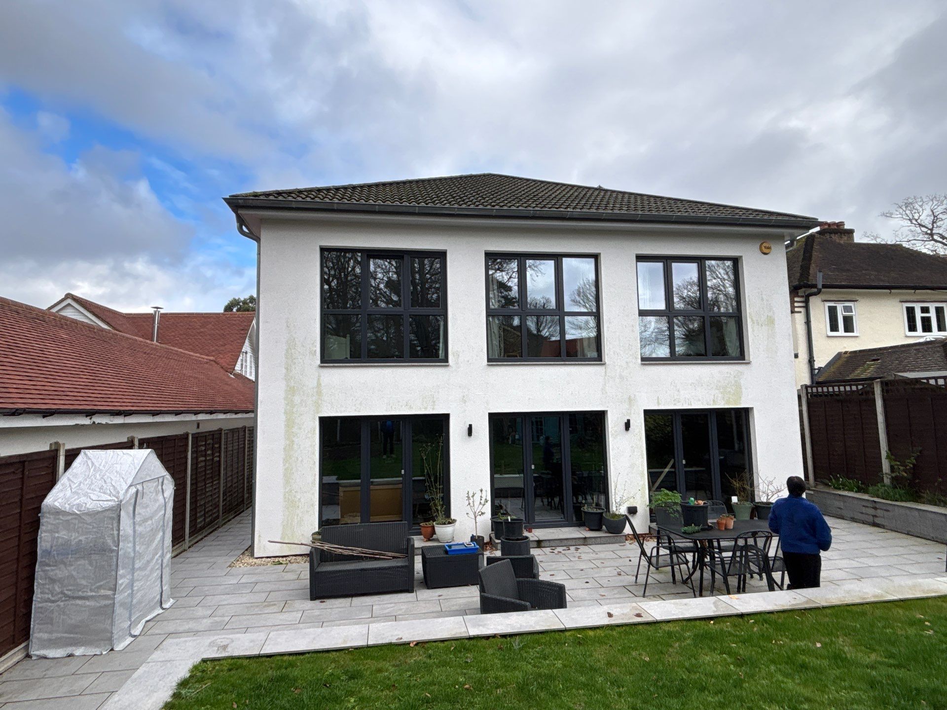 Render Cleaning -Driveway Cleaning by Ges Exterior Cleaning ltd