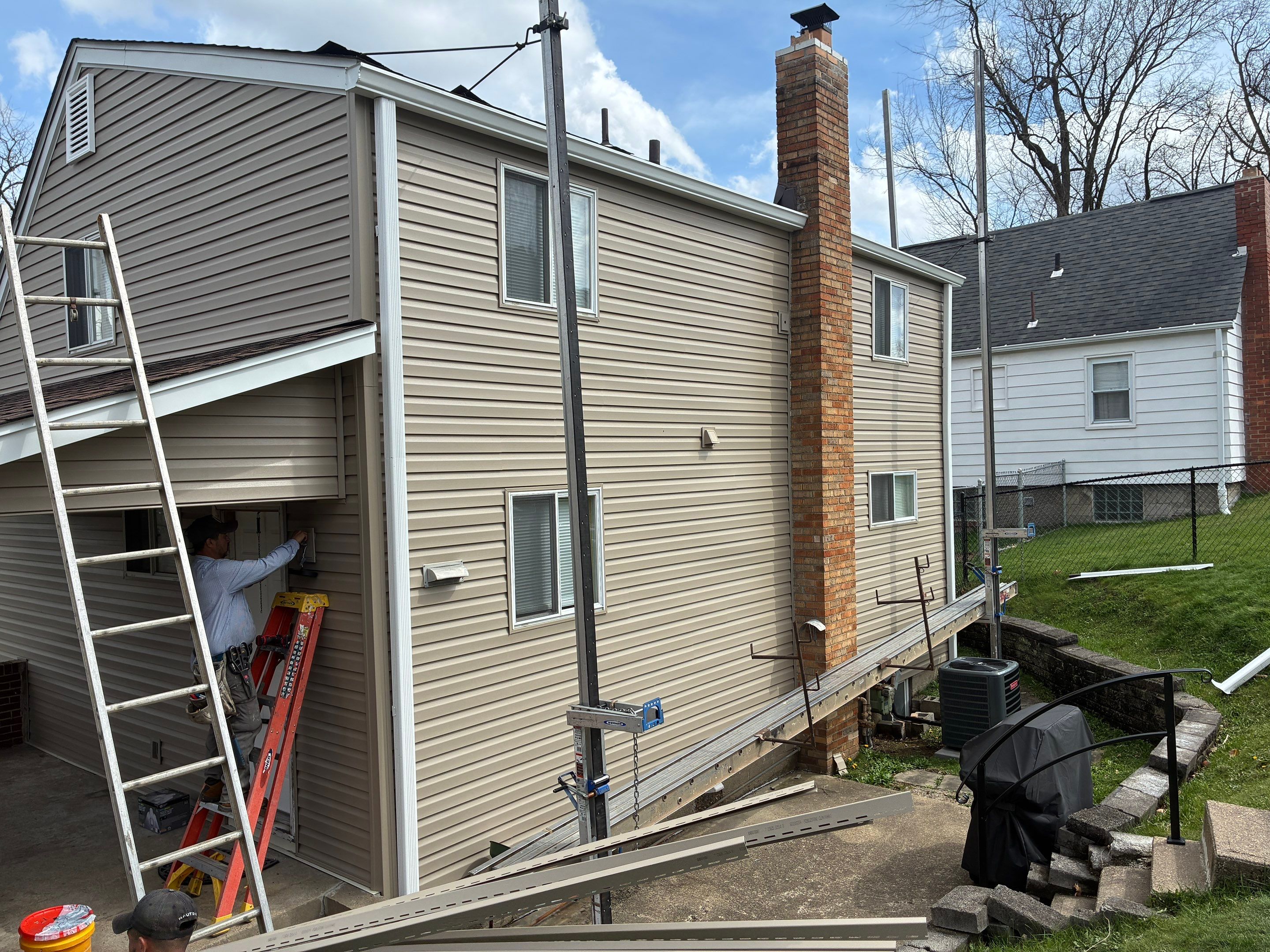 Full Ovation Home & Garage in Pebblestone Clay by Ideal Siding Pittsburgh