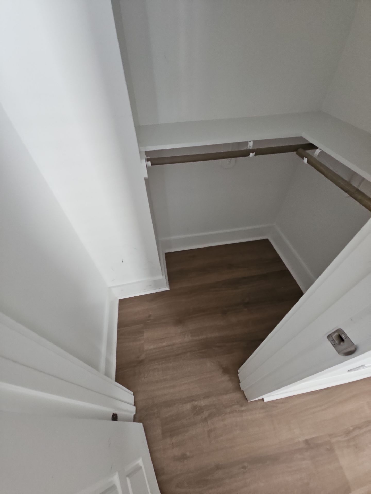 Flooring, Wallpaper Installation & Furnishings by Billy Weatherspoon Contractor