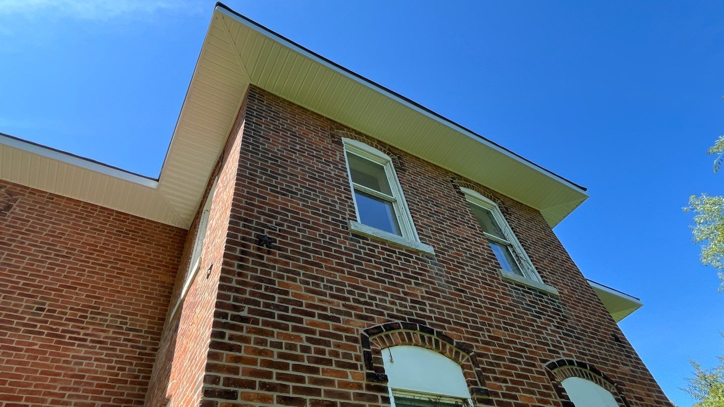 Soffit/fascia/gutter replacement by Nitro Roofing and Construction