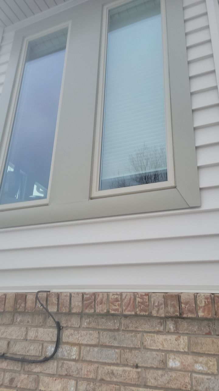 Siding Replacement using CertainTeed Restoration Classic D5 by 180 Contractors