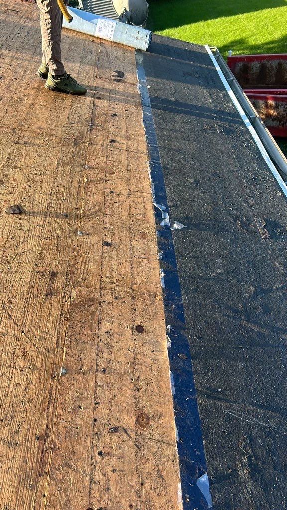 Weathered Wood Shingles by Reimagine Roofing