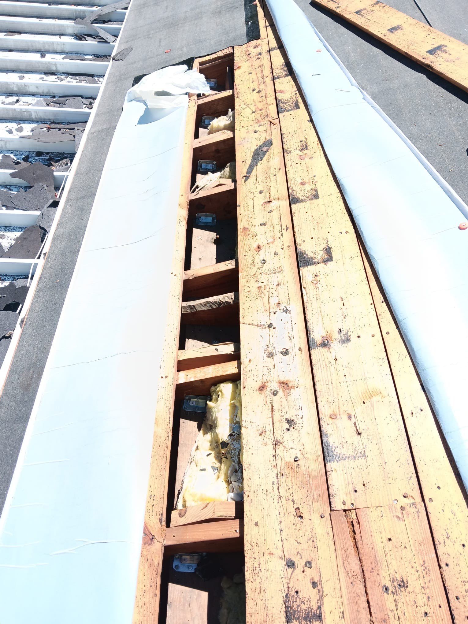 Project in St. Petersburg 33711 by Mitchell Roofing Company LLC 