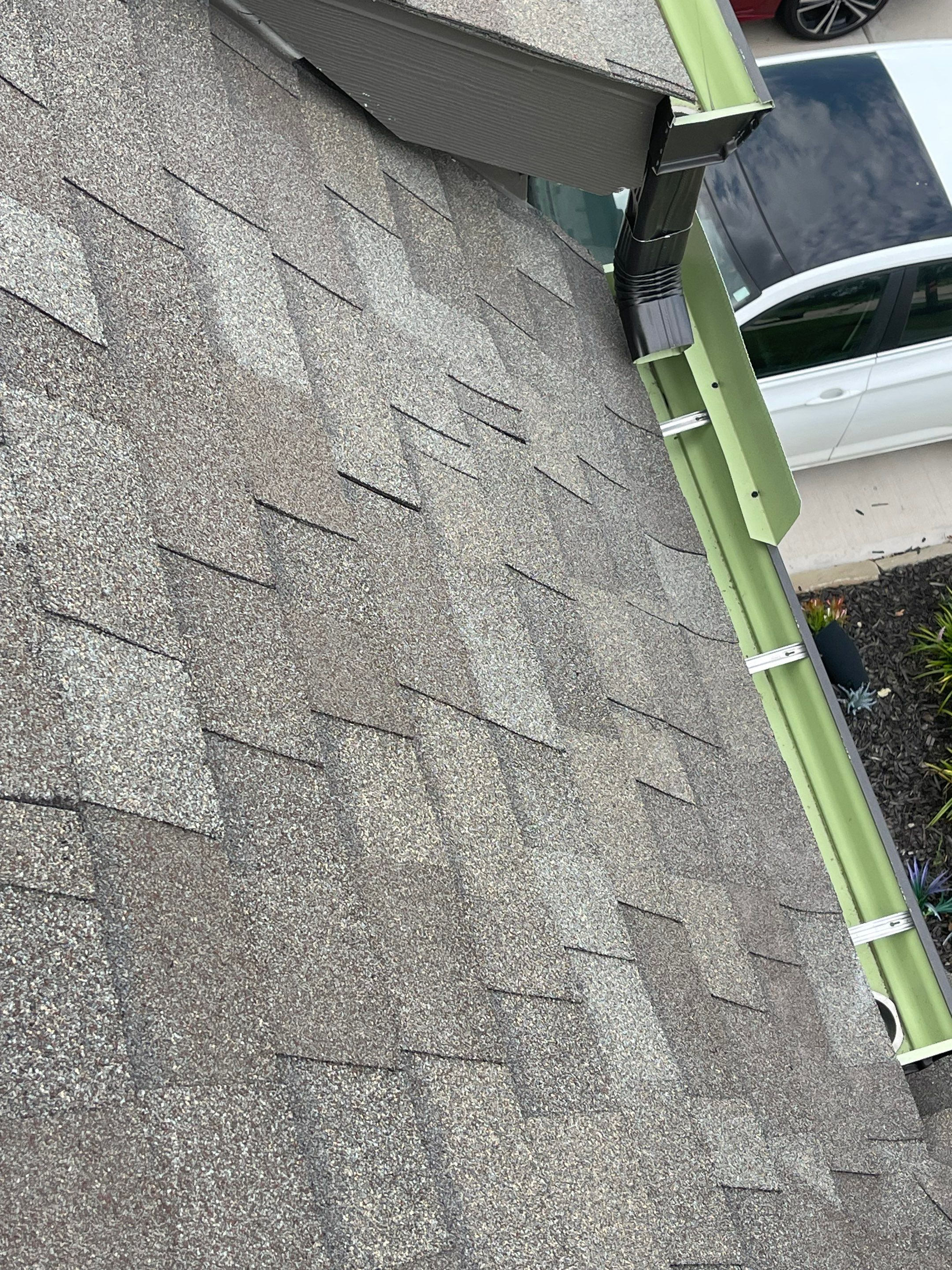 Hail Damage using Owen's Corning Duration (Lifetime) Shingles by Roof Repair Company