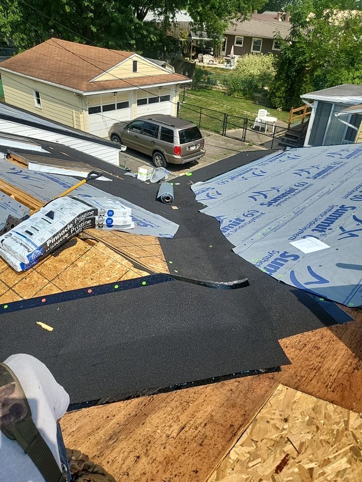 ATLAS PINNACLE COLOR: SCOTCHGARD BLACK SHADOW by Eagle Eye Roofing