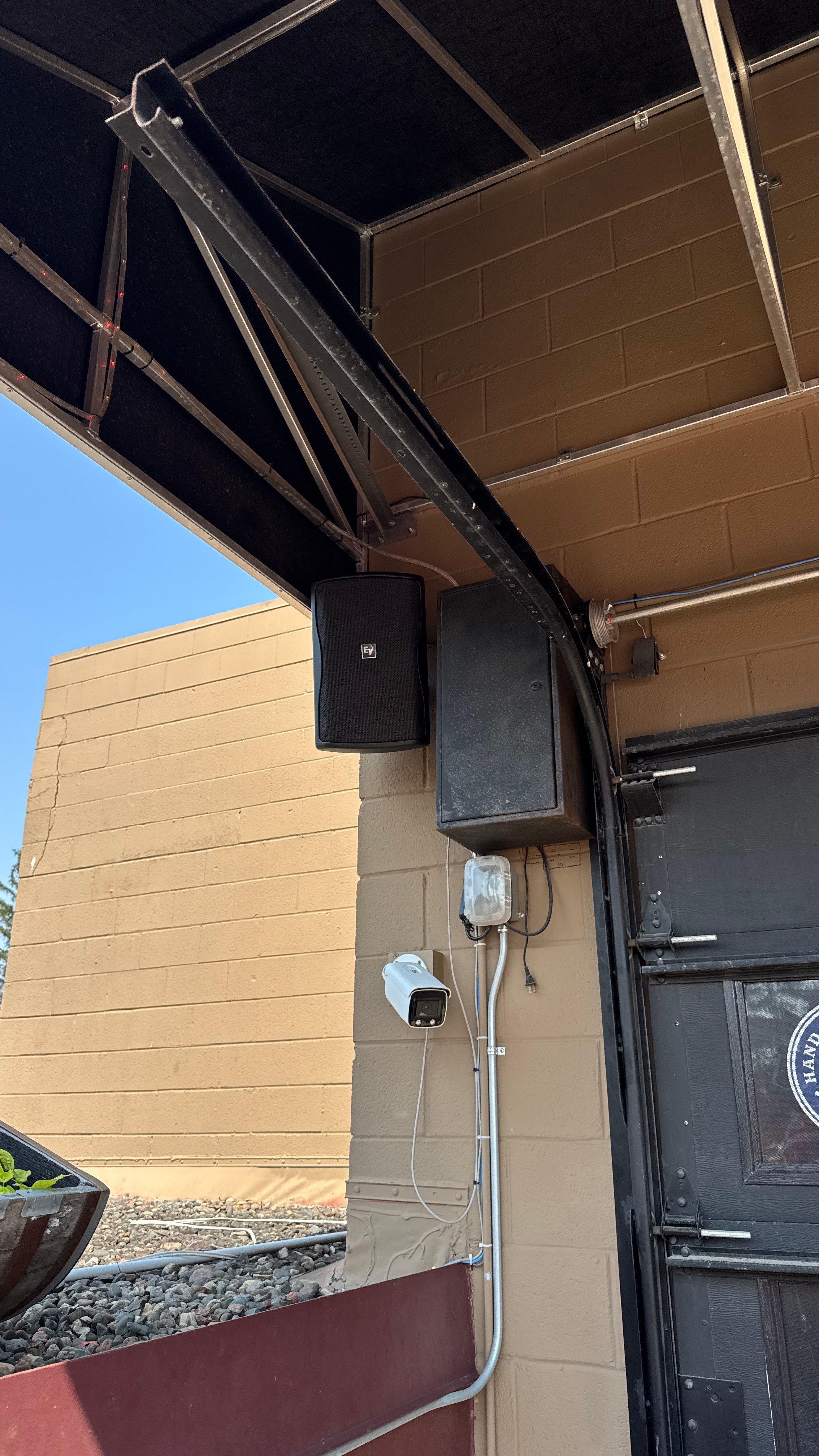 Live Audio Background Audio install by AVSi