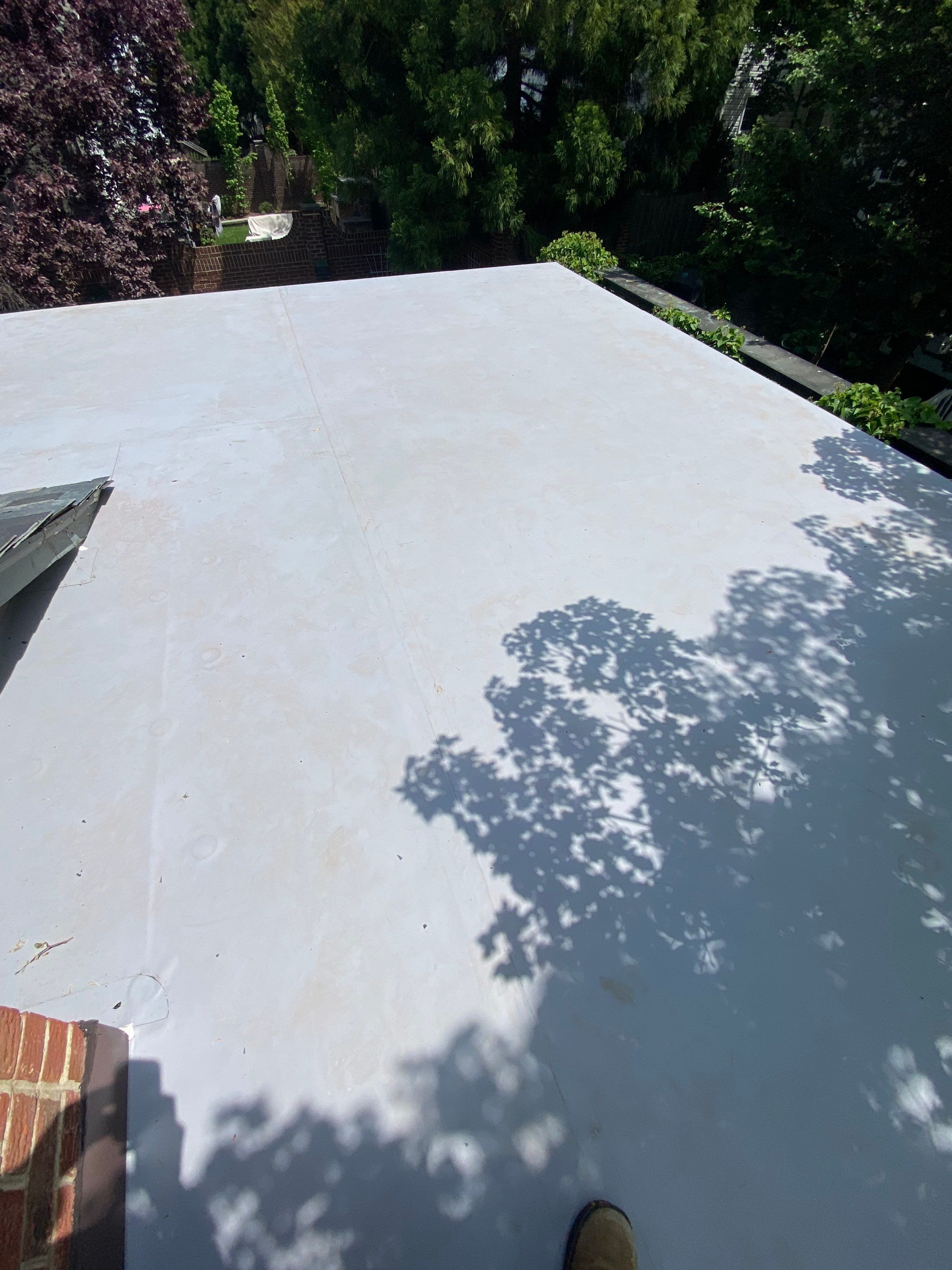 Arlington: Buckingham Slate and Carlisle Syntec TPO Roof by RM Banning, Inc.