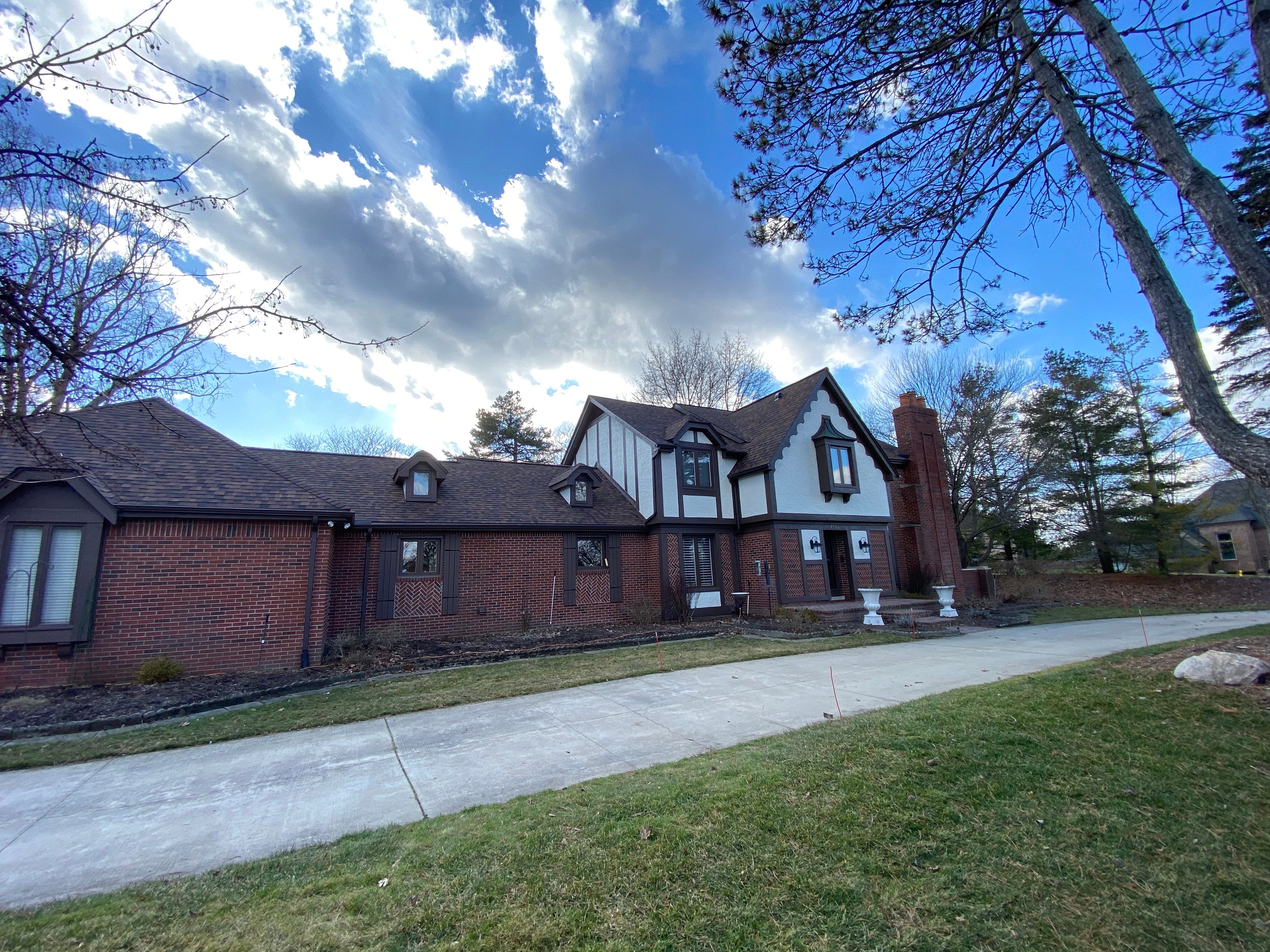 Roof Replacement using CertainTeed Landmark by 180 Contractors