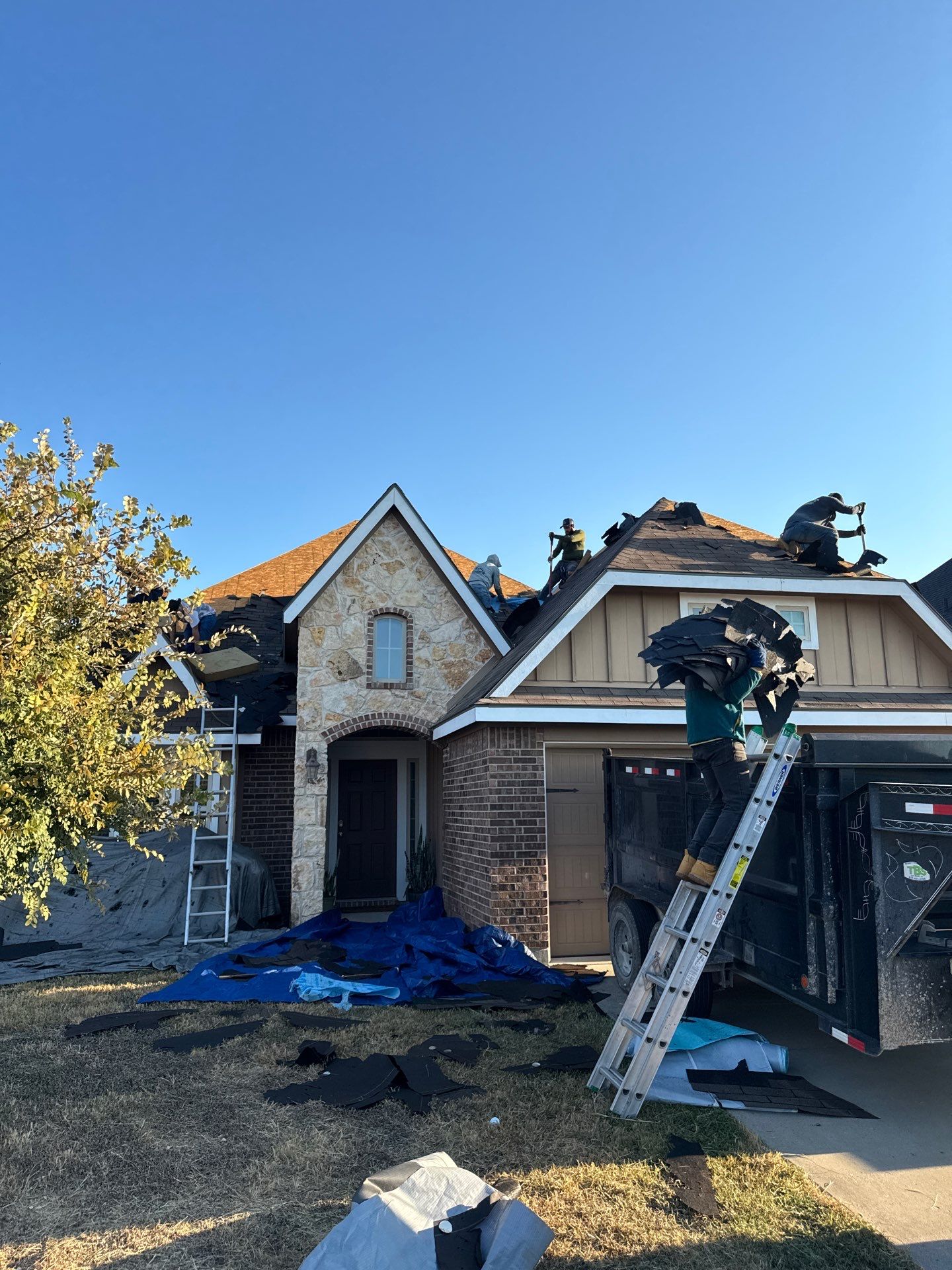 Residential Roof Replacement using GAF NATURAL SHADOW - CHARCOAL by Elite Roofing LLC