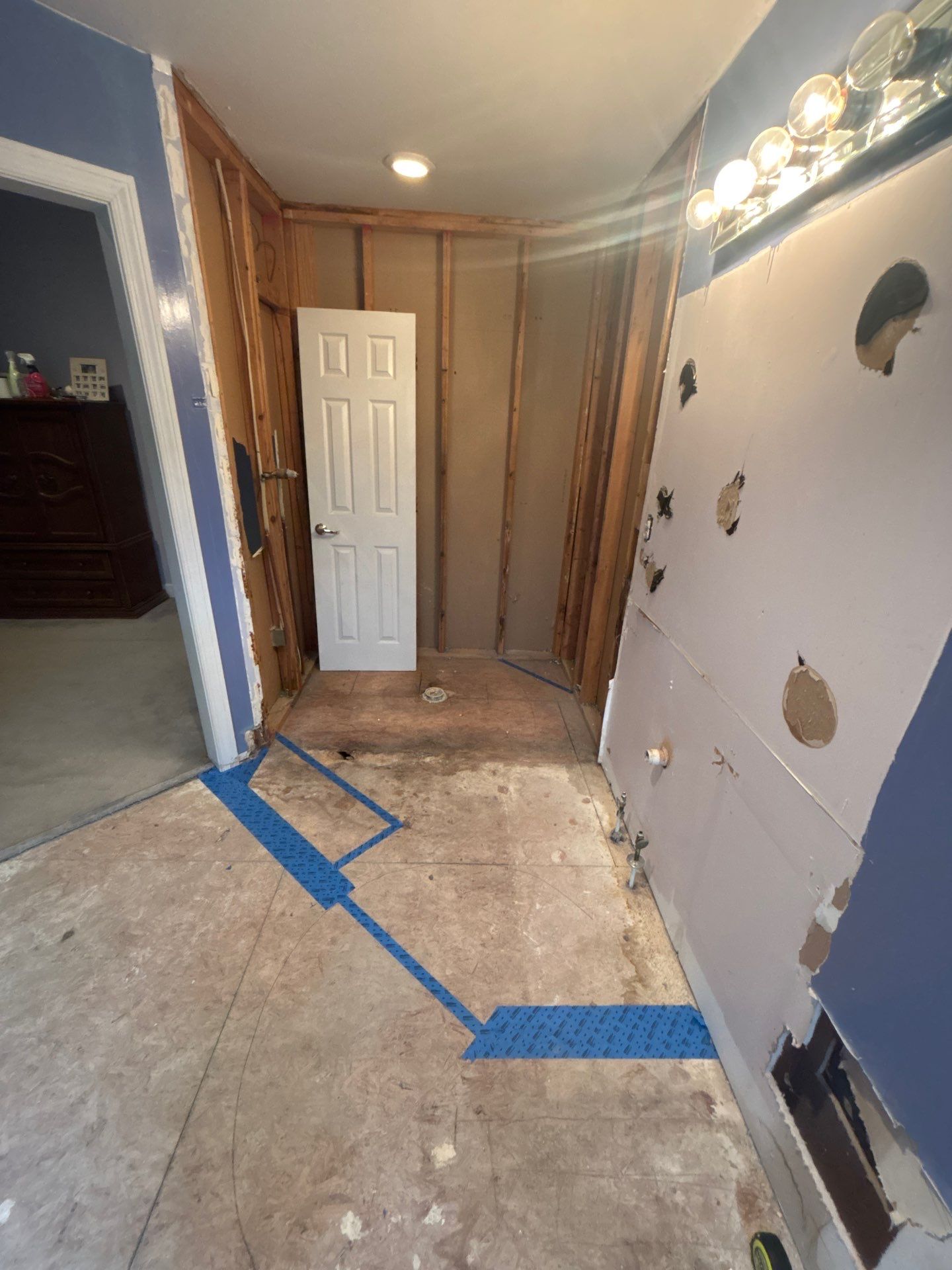 Master bathroom renovation by Prudencio