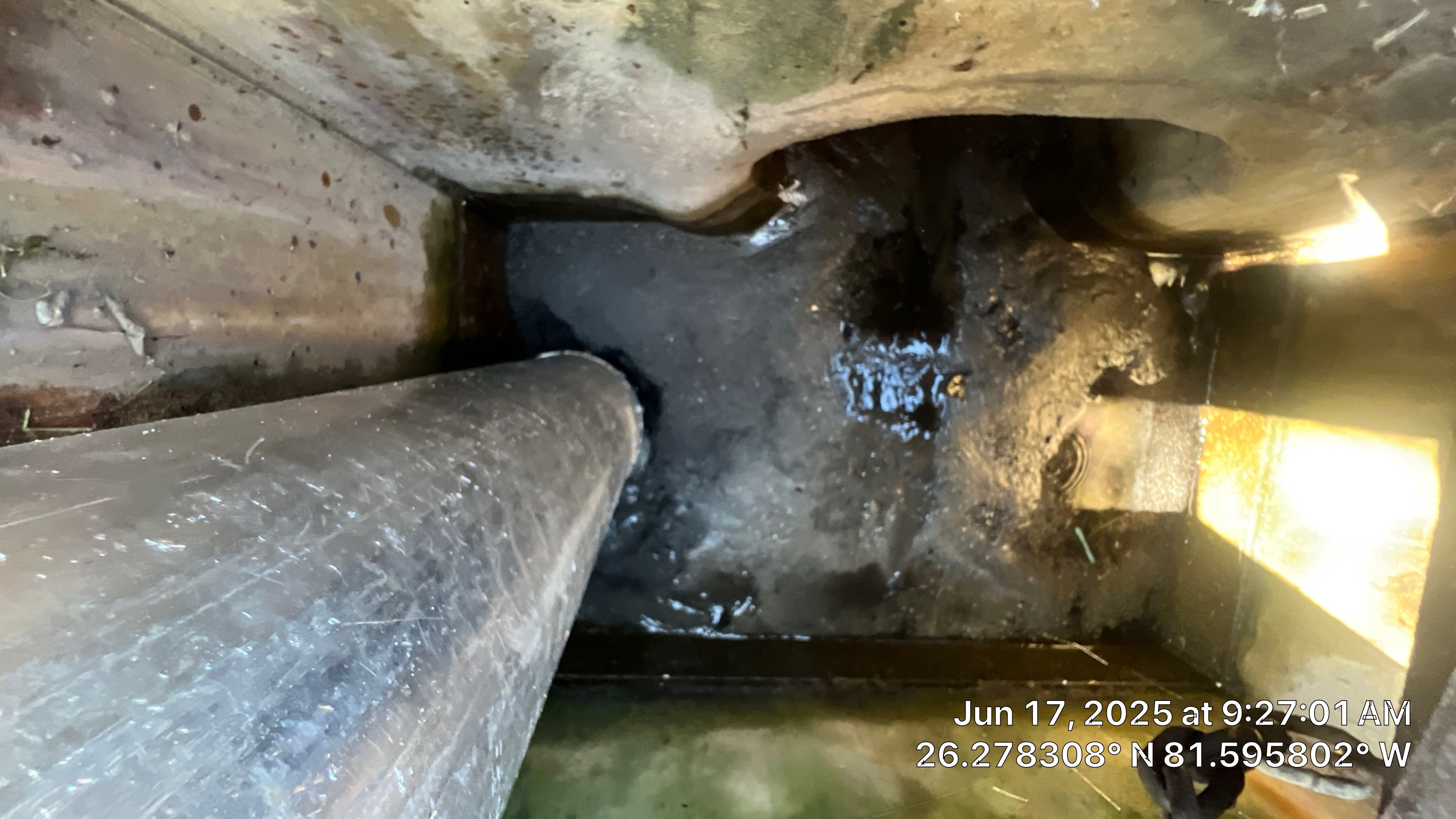 Naples Association Stormwater System Cleaning by APS Power & Water