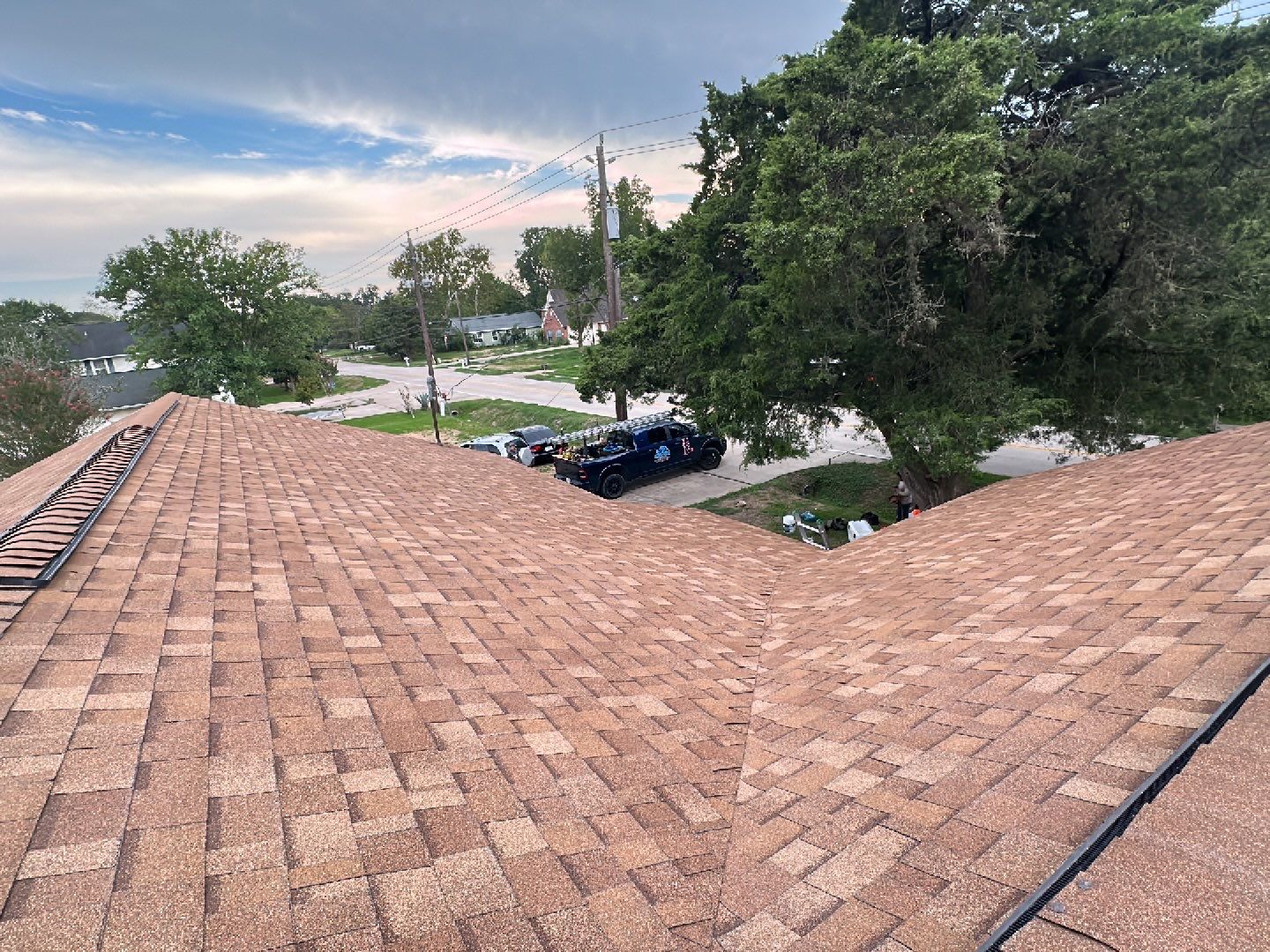 Residential Roofing Installation using Owen's Corning Duration (Lifetime) Shingles by Roof Repair Company