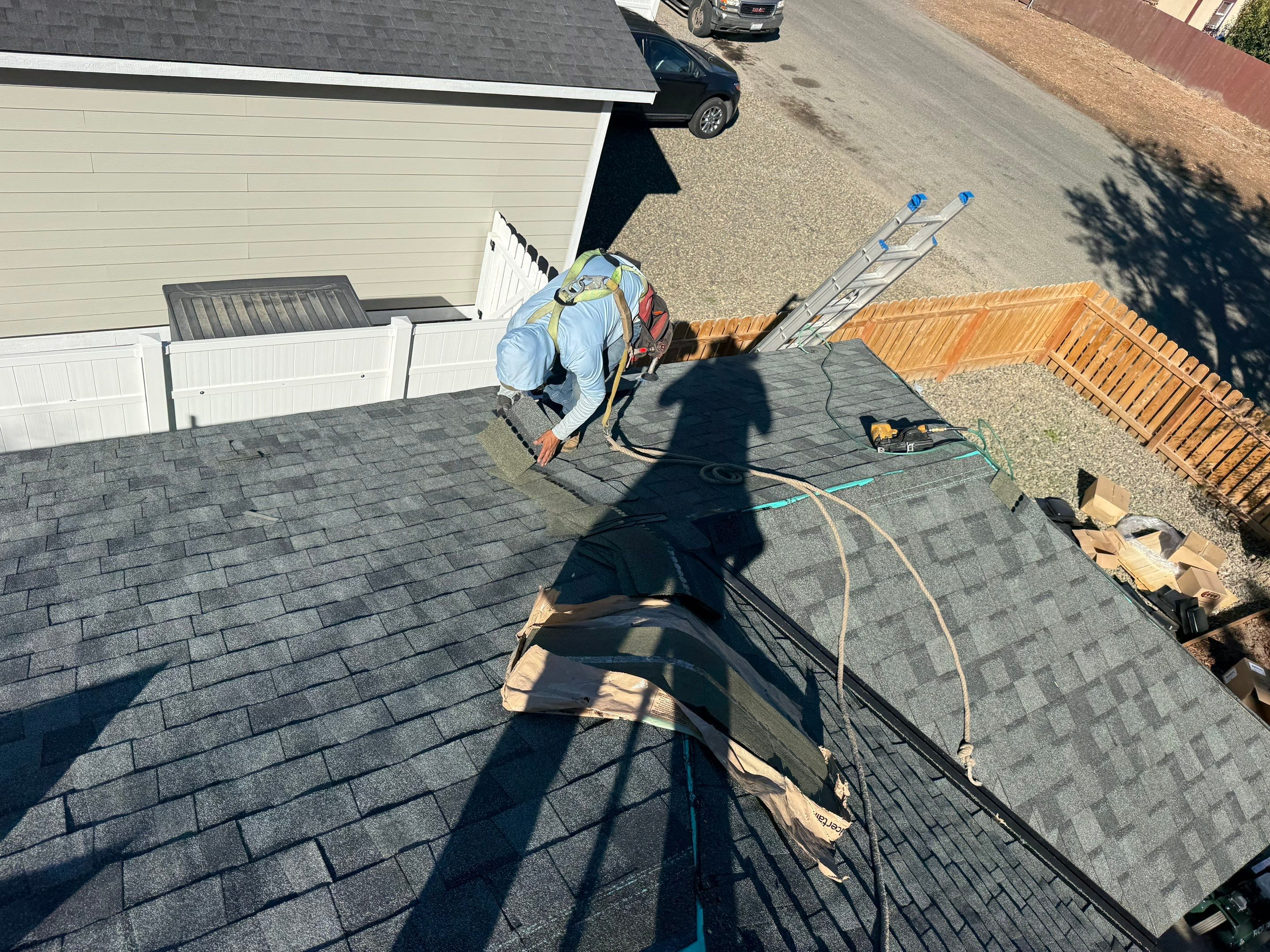 Full Exterior Siding and Shingle Roof Replacement in Ellensburg by Alpine Roofing