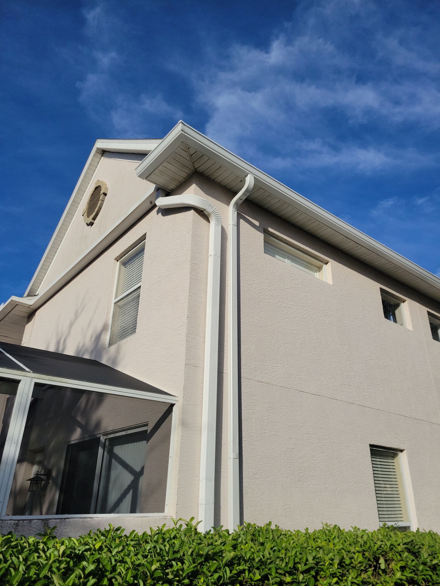 Gutter Cleaning Service in Fort Myers FL by Gutter Professors