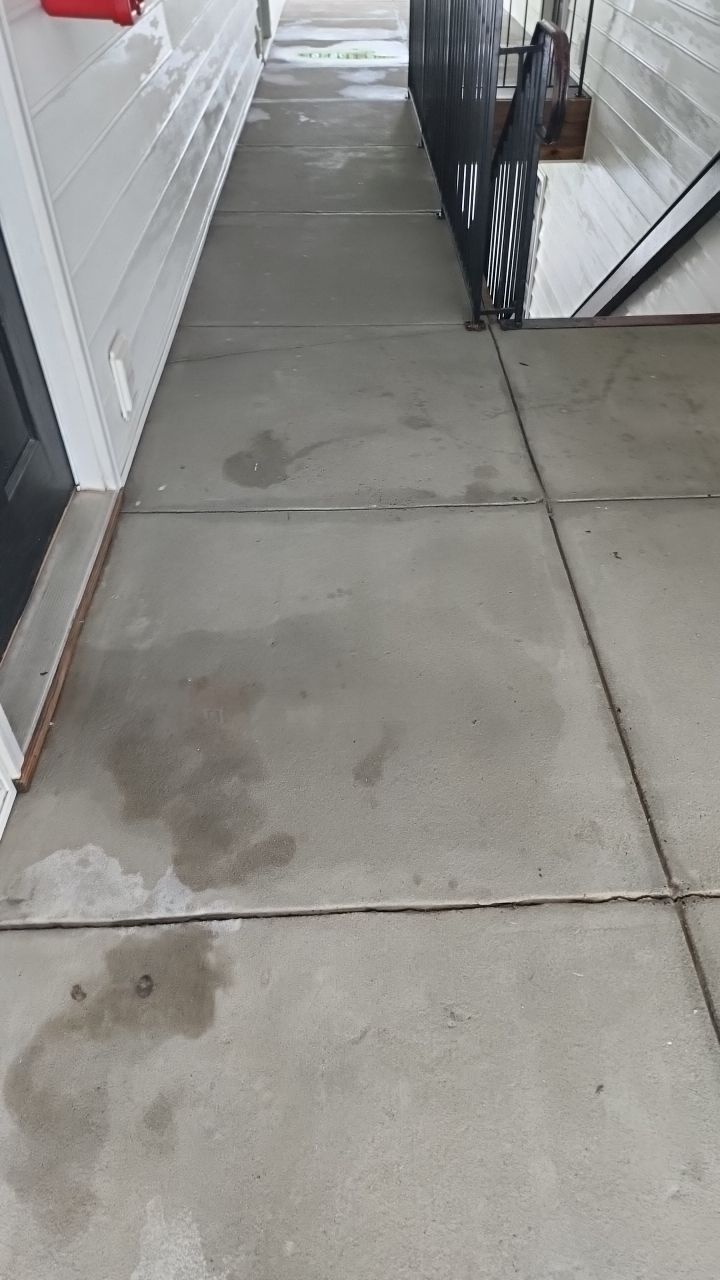 Appartment cleaning by Power Wash Masters LLC