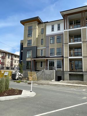 Large apartment with sbs, shingles and prolok metal 