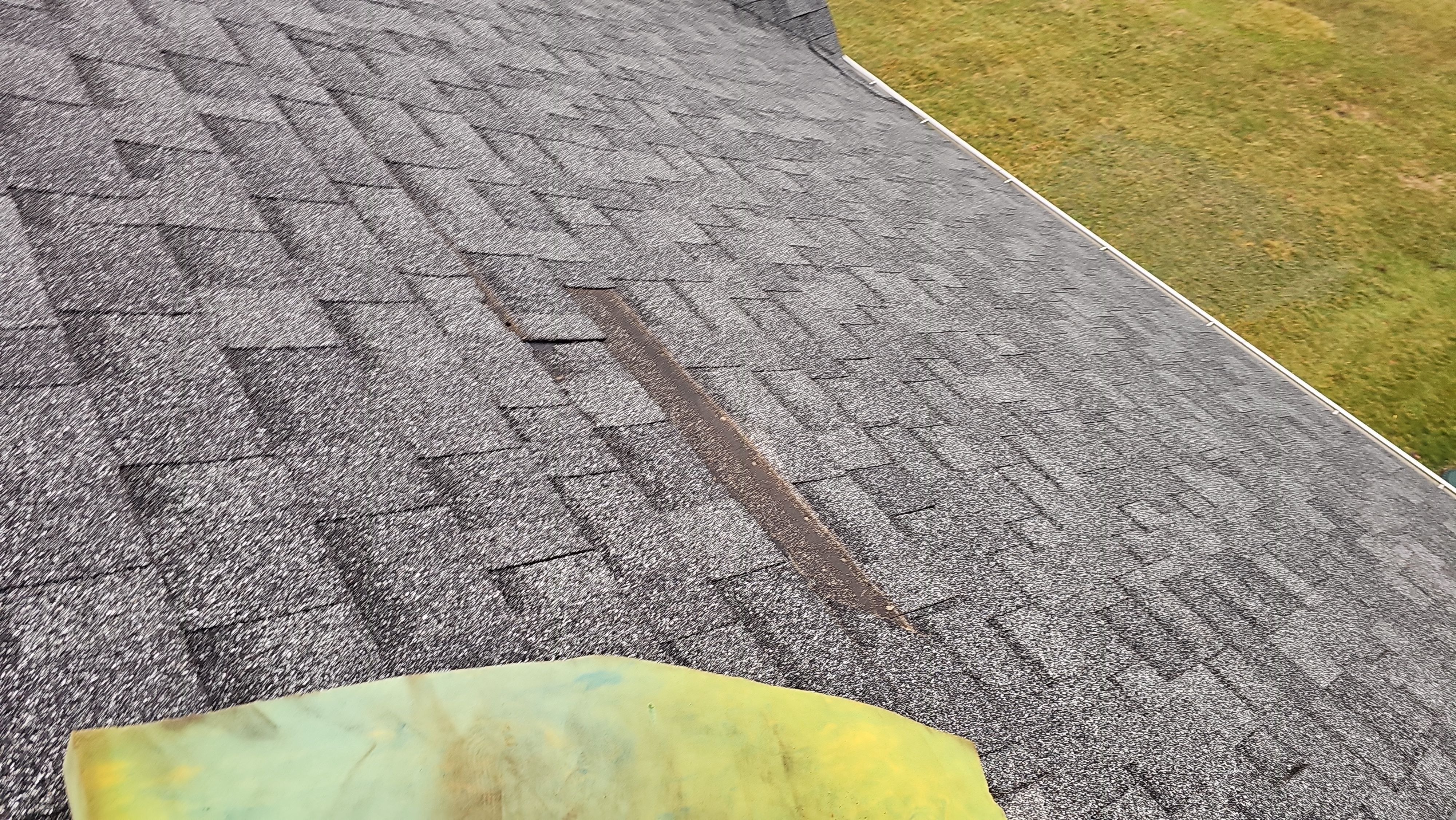 Laurie S: Atlas Pinnacle, Color, Pewter, Drip Edge, Color, White by Eagle Eye Roofing