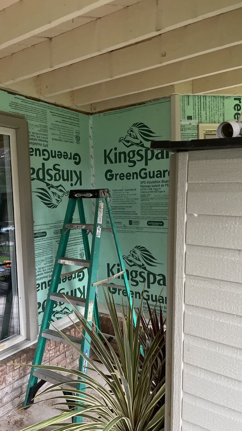 Siding Replacement using CertainTeed Restoration Classic D5 by 180 Contractors