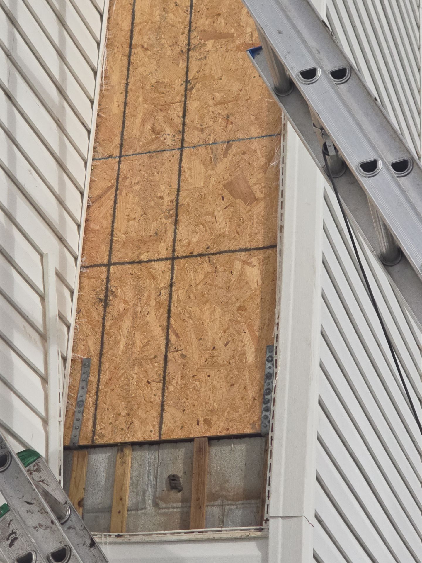Roof Replacement in Plant City, FL by Shingle Masters Roofing