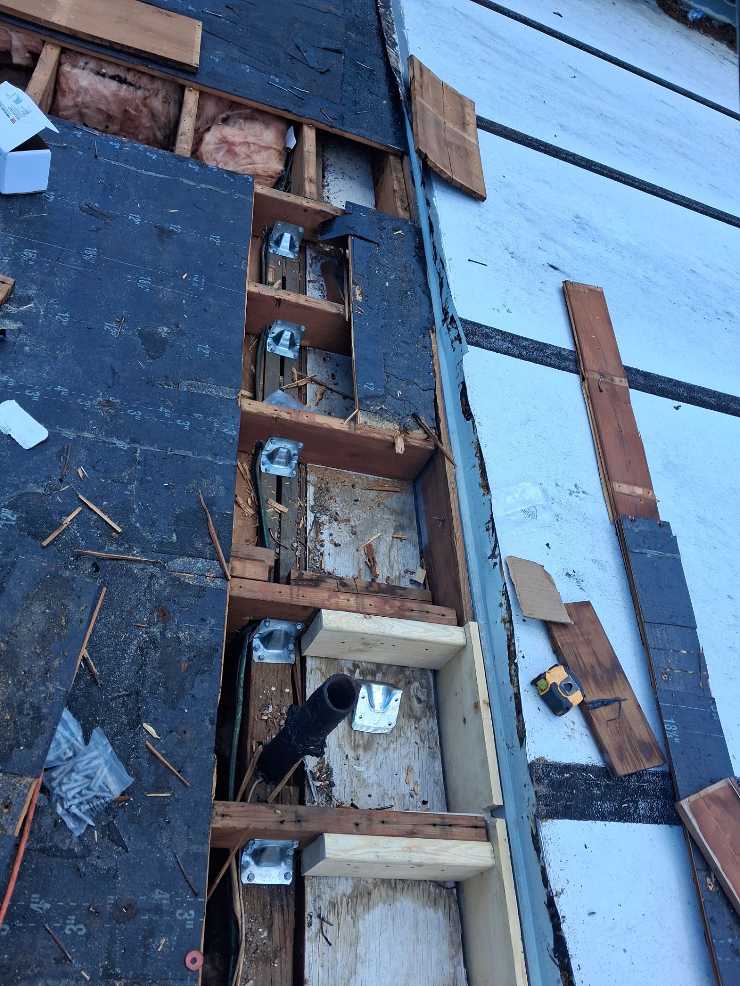 Project in St. Petersburg 33710 by Mitchell Roofing Company LLC 