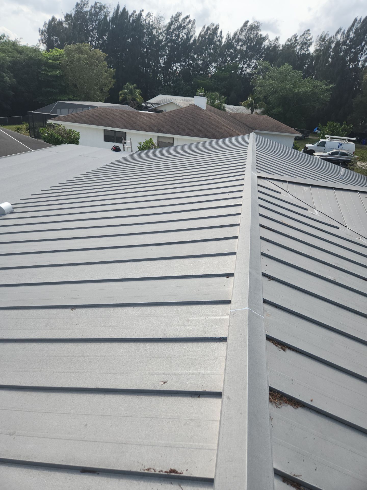 Flat Roof Replacement and Fascia Repair in Margate by Aastro Roofing