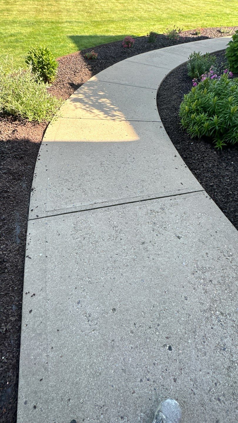 Driveway + Garage + Walkway Project in Meridian by Floors in a Day, Inc