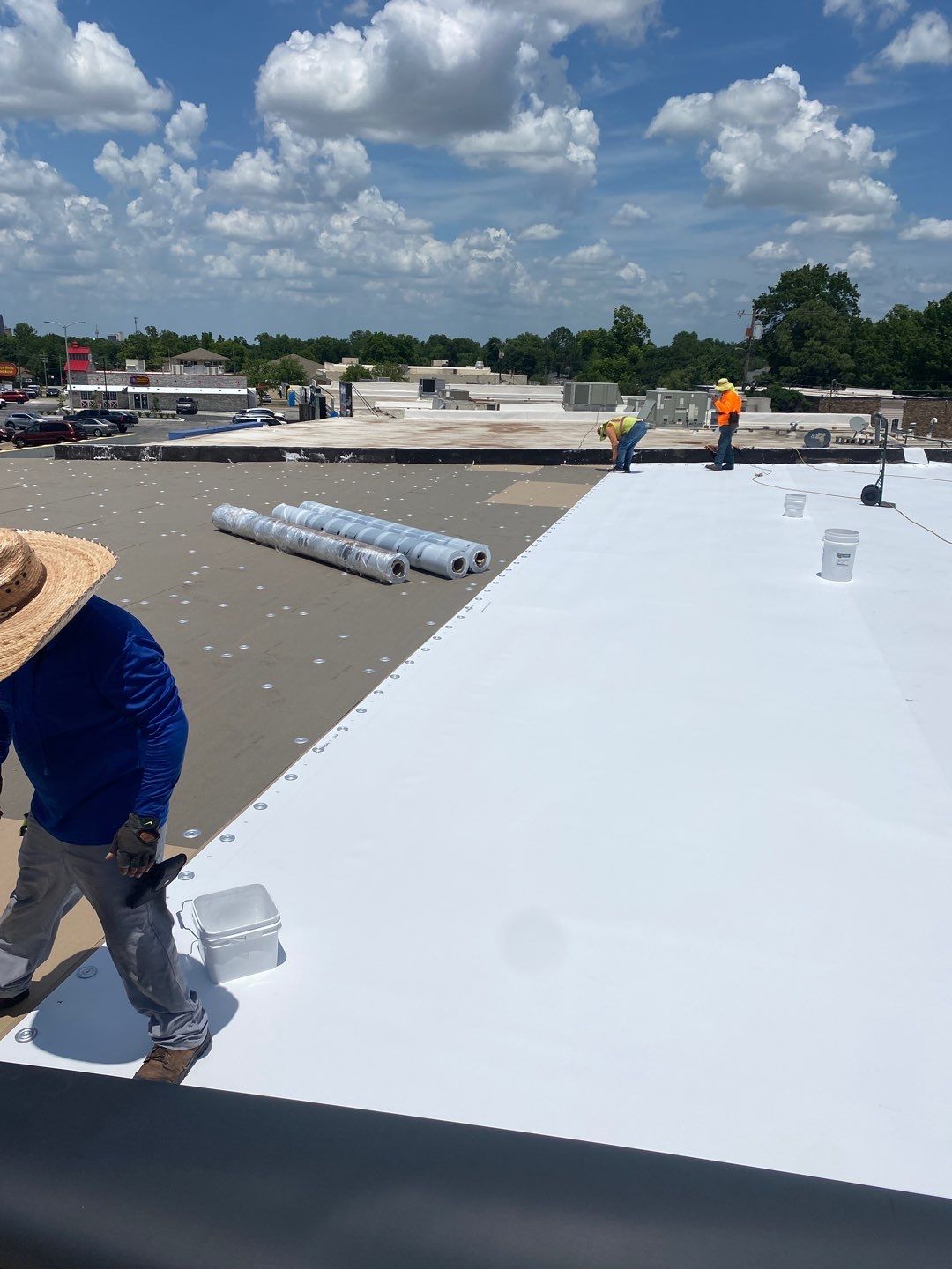 TPO Project in Tulsa by Decor Roofing & Restoration
