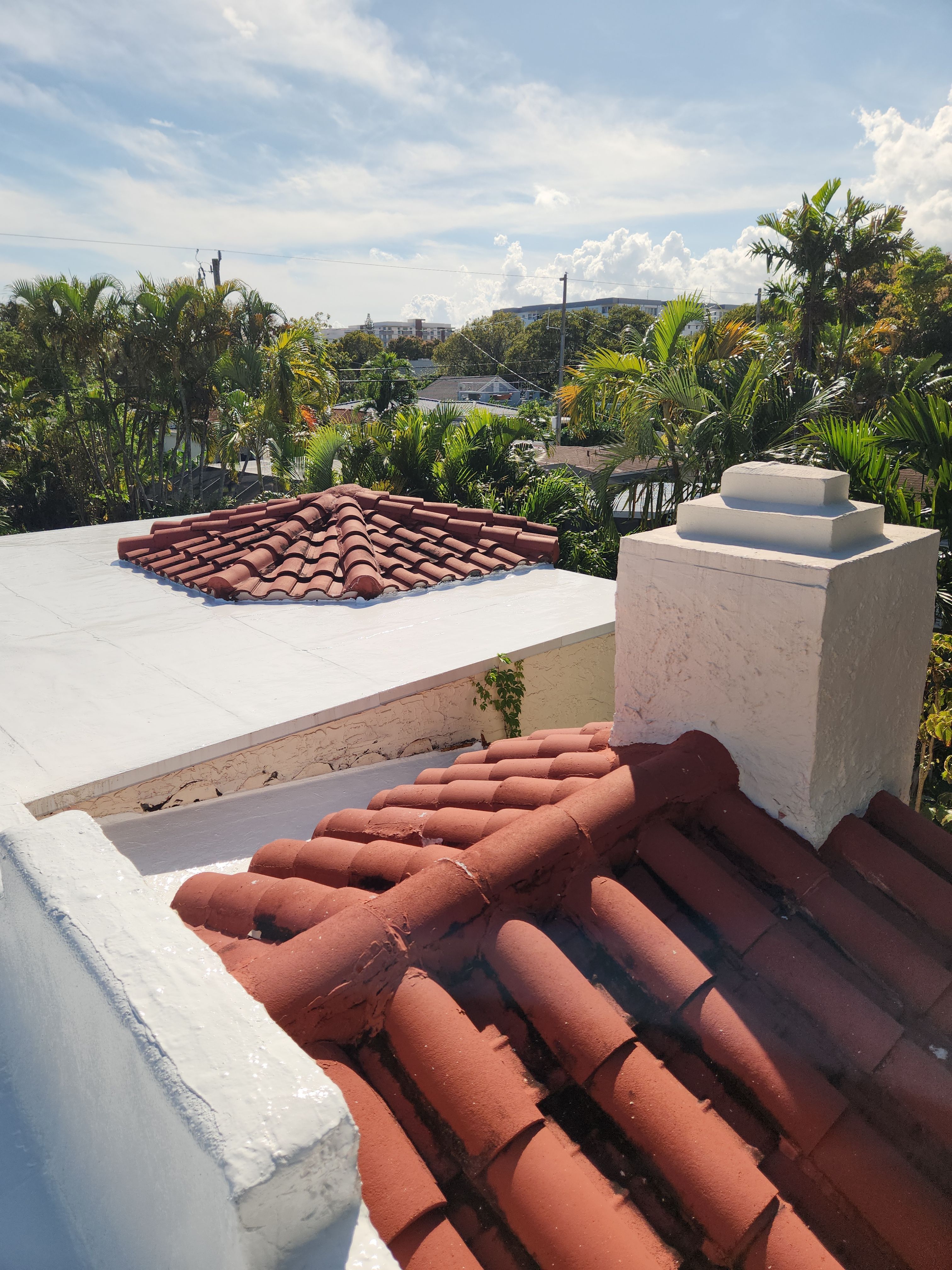 Expert Silicone Roof Coating in Hollywood – Aastro Roofing Delivers Long-Lasting Protection by Aastro Roofing