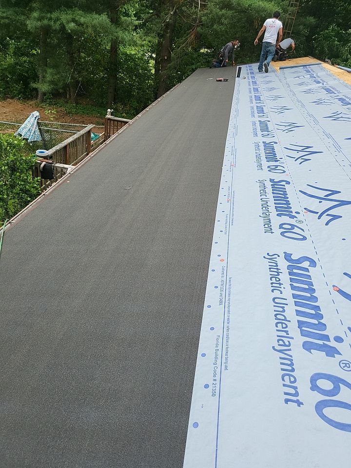 ATLAS PINNACLE COLOR: HEATHERBLEND by Eagle Eye Roofing