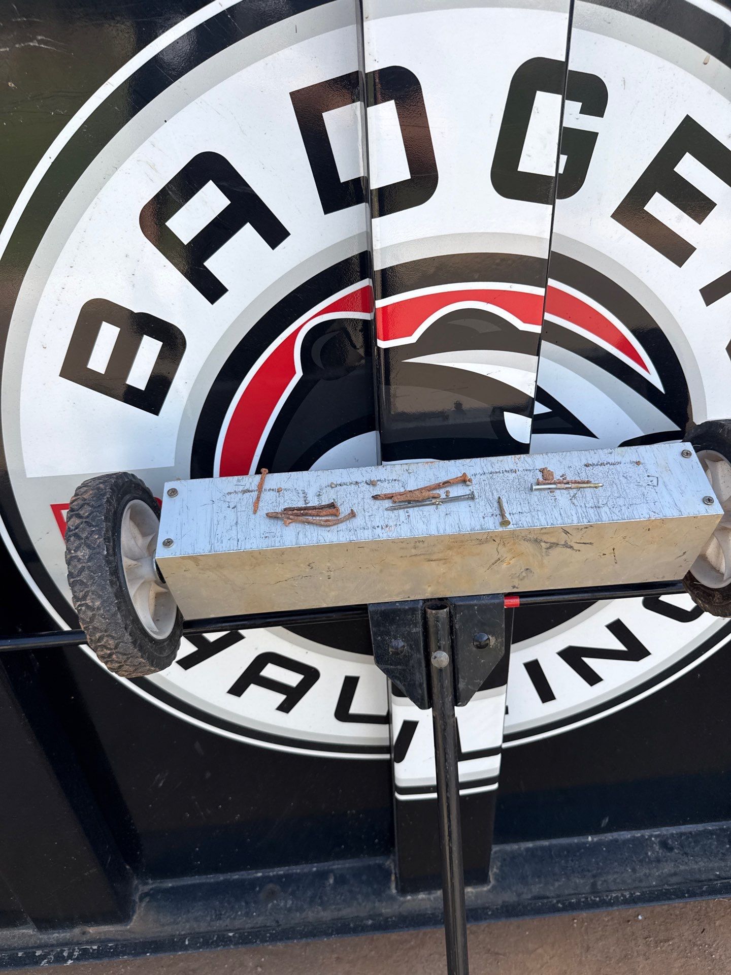 KB Home Improvement by Badger Hauling
