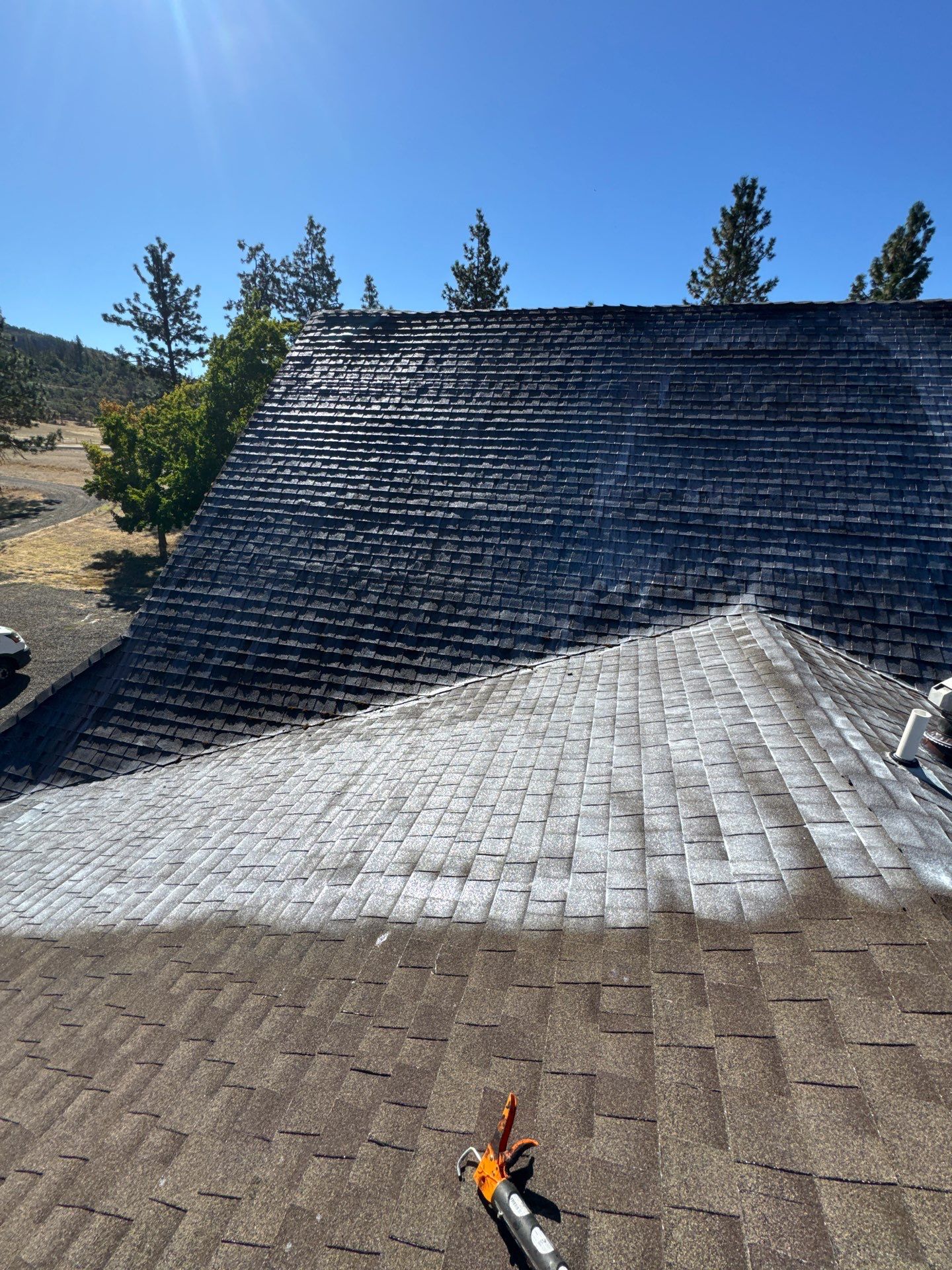 Project in Eagle Point by Roof Maxx of Grants Pass